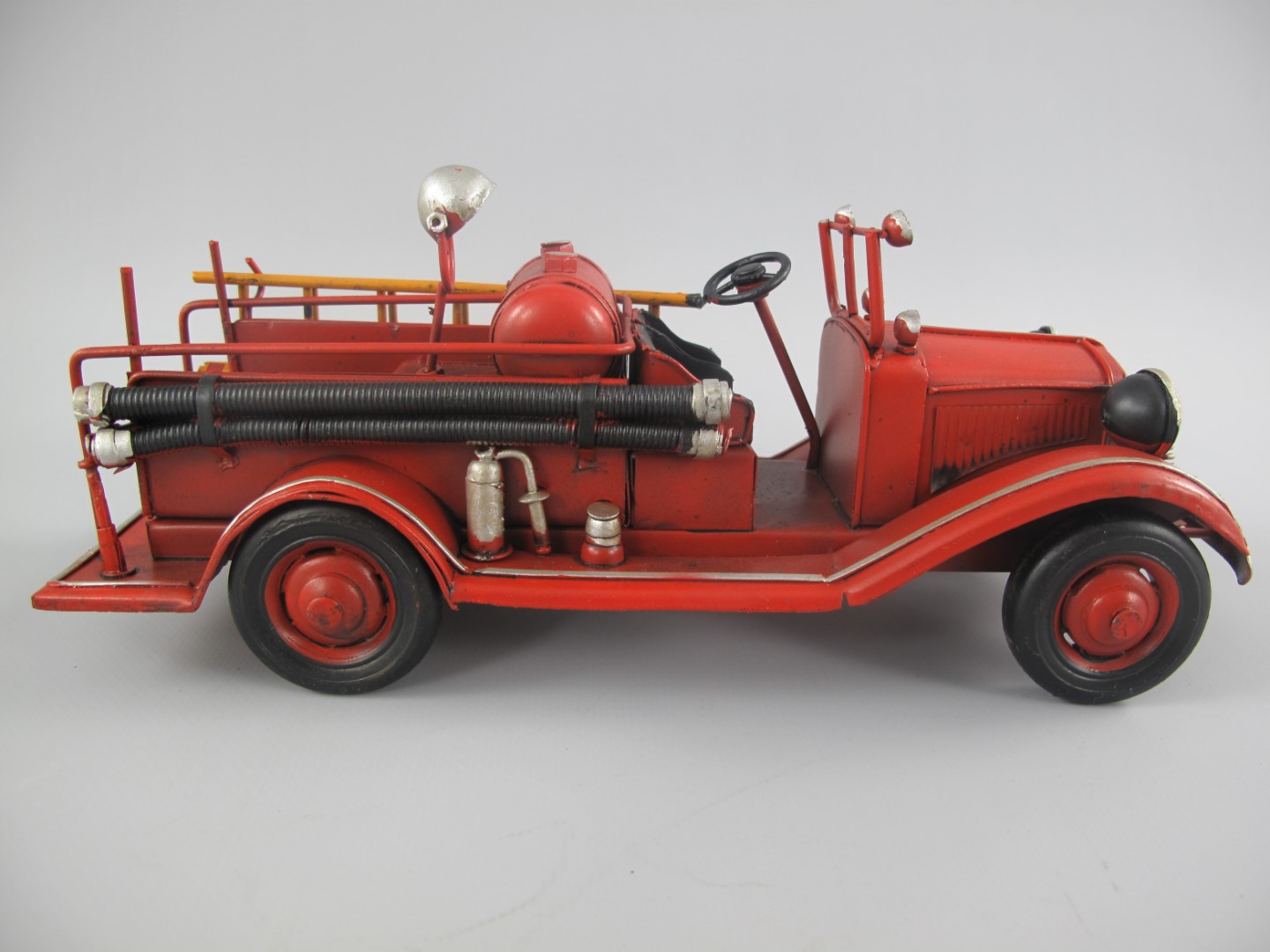 Feuerwehrwagen Antik Eisen L.25x10cm