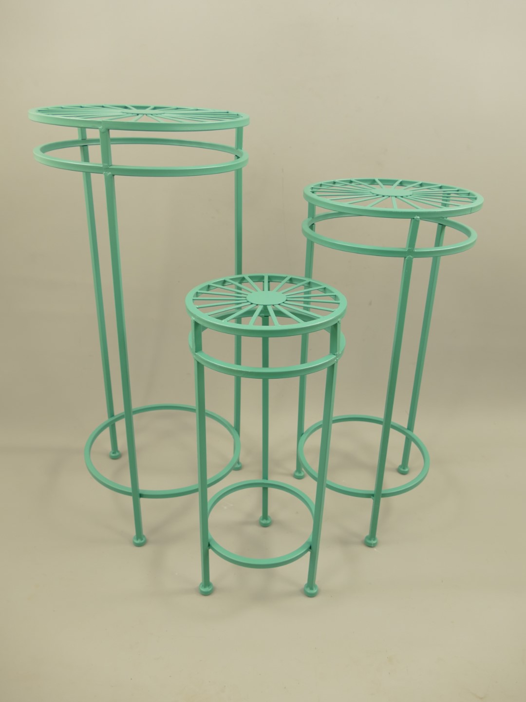 Tisch Eisen Rund rustikal grün Set/3 H.46-66cm