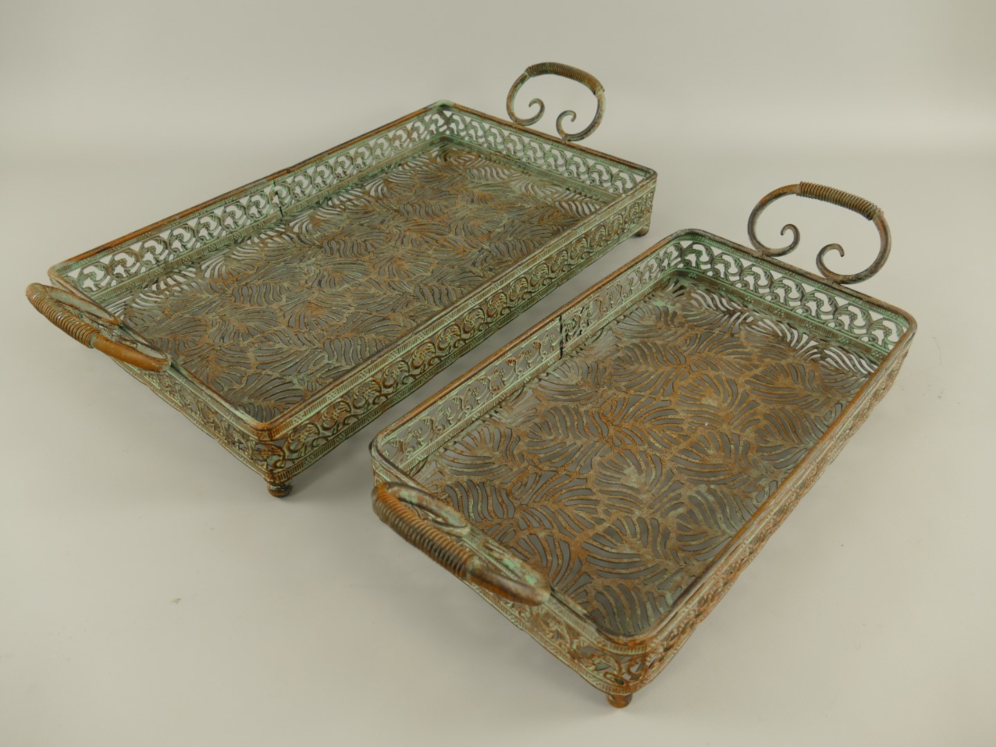 Tray Set/2 Eisen farbig L.46/55cm SET!!