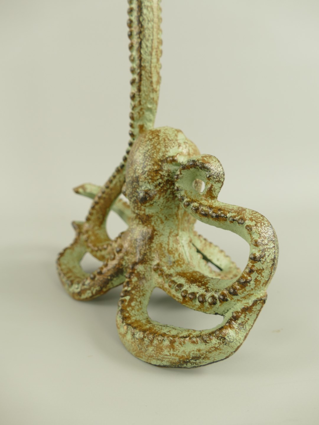 Klopapierhalterung Eisen Farbig H.46cm