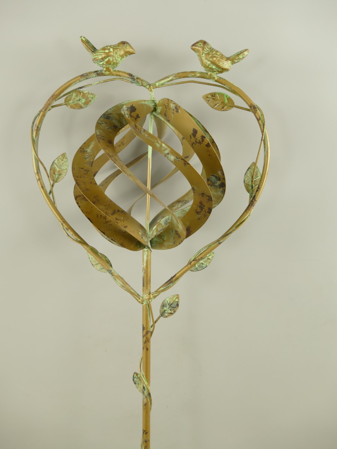 Wind Spinner Eisen Grün farbig H.150x28cm