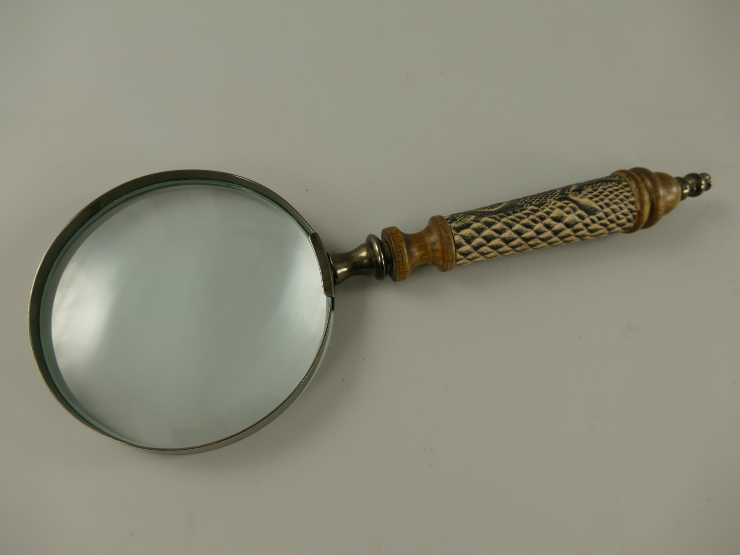 Lupe vernikelt griff Holz/leder D.13x33cm