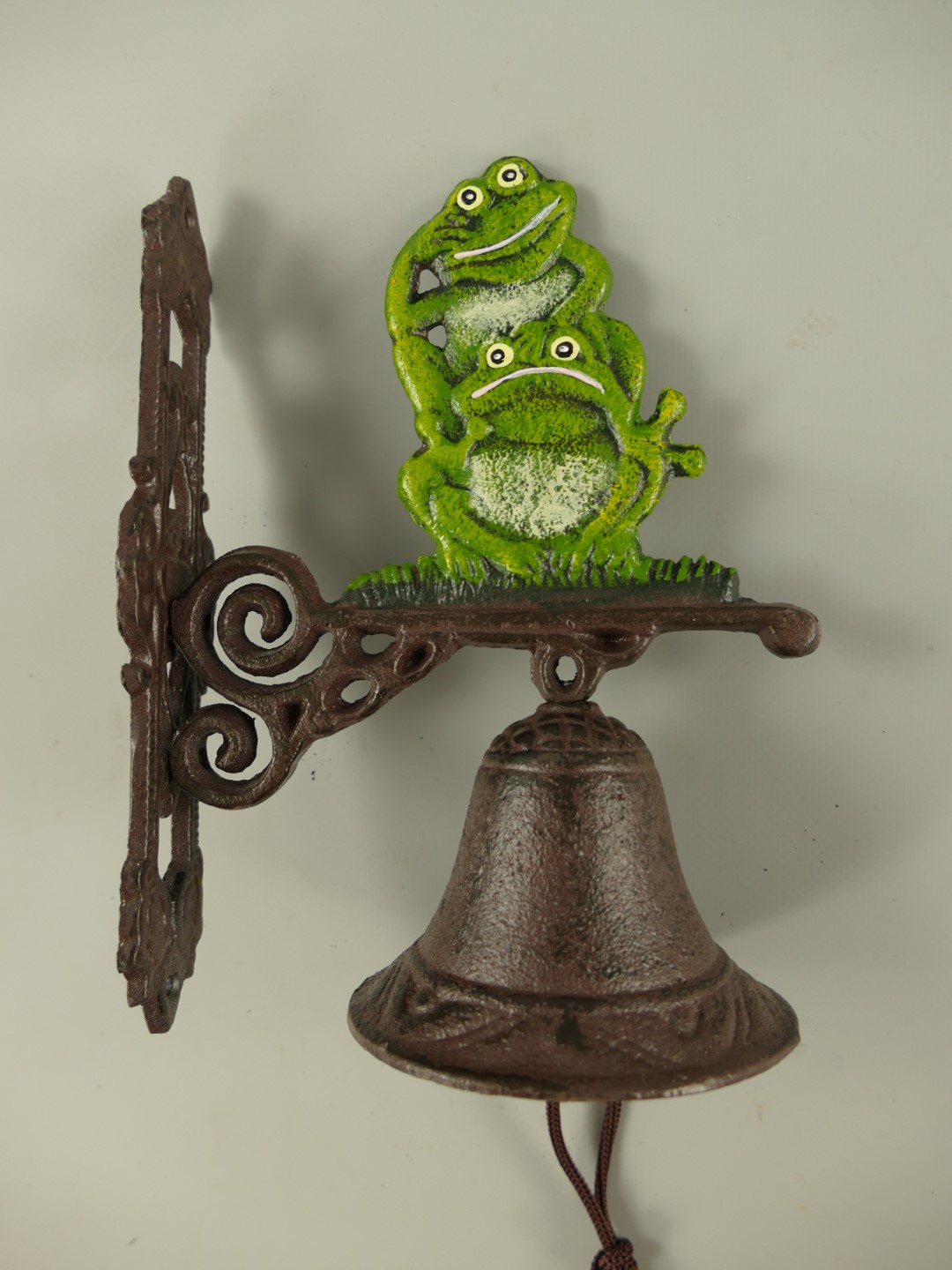 Wandglocke KLEIN FROSCH Gußeisen H.21x15cm