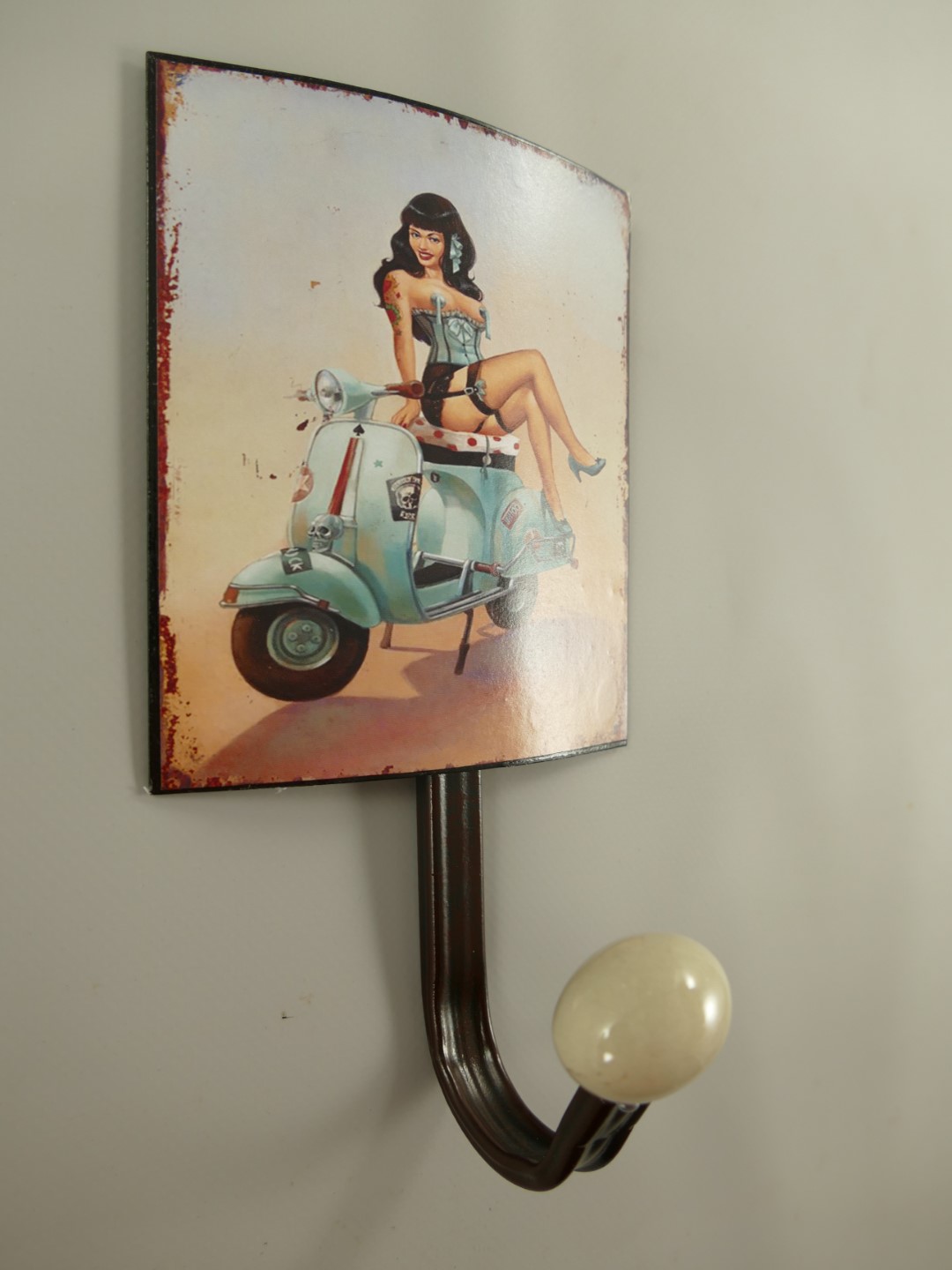 *ANG. Wandhaken Frau Motor Eisen H.21x12cm P/St.
