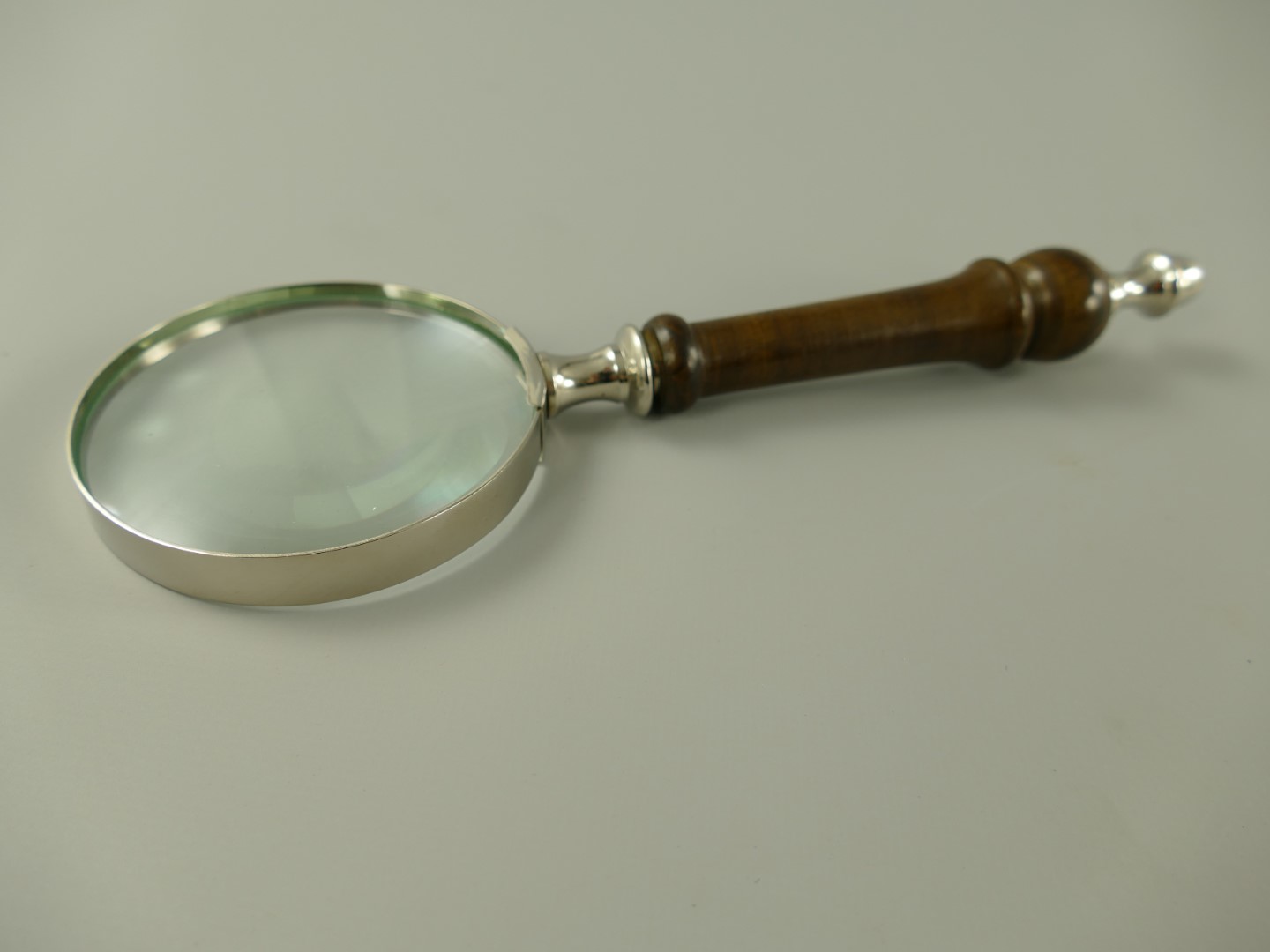Brieföffner/Lupe liegend ständer vernickelt L.24cm