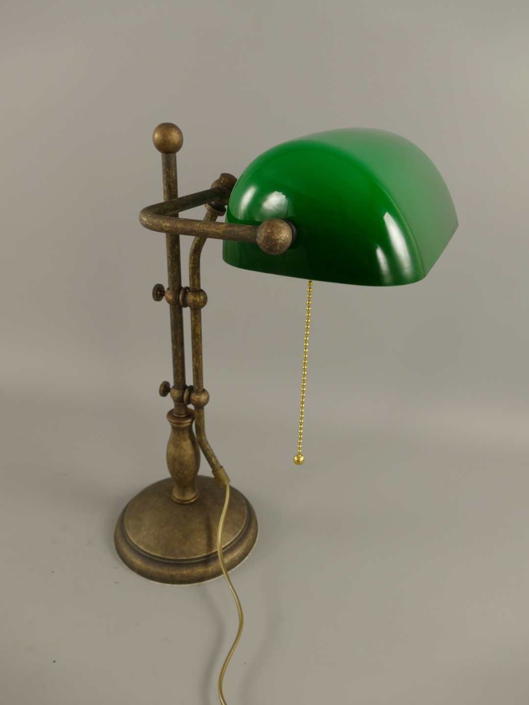 *ANG. Bankerslampe Messing brün. Glas grün H.45cm