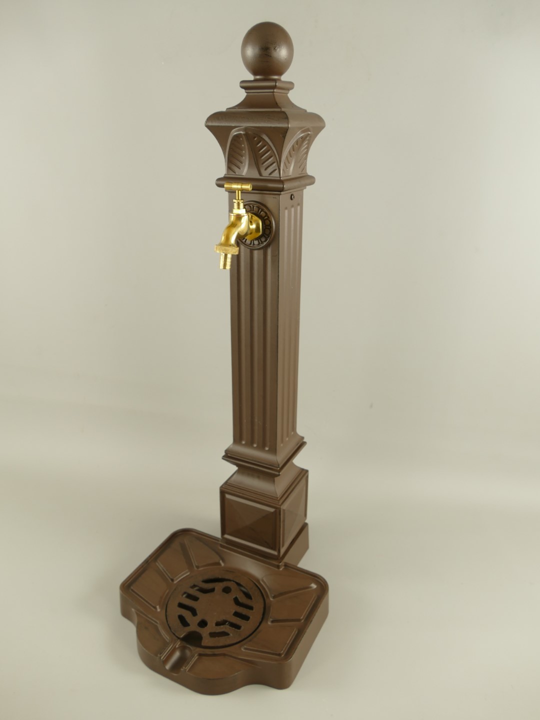 Zapfsäule Eckig Alu. rust. braun Mes. Hahn H.83cm