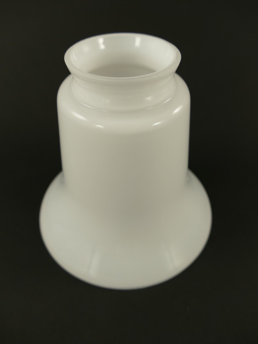 Lampenschirm weiß Gh.6cm H.13cm (CH)