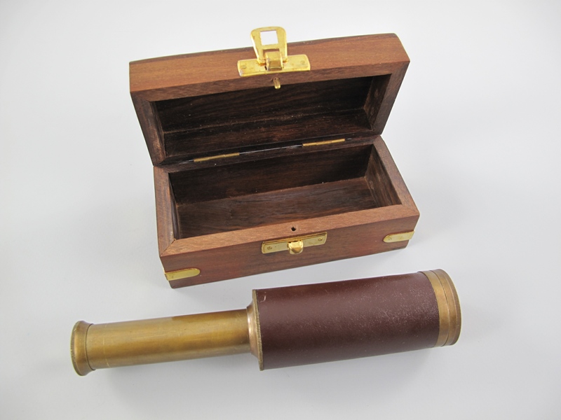Fernrohr Messing brüniert Leder Holzbox L.10/17cm