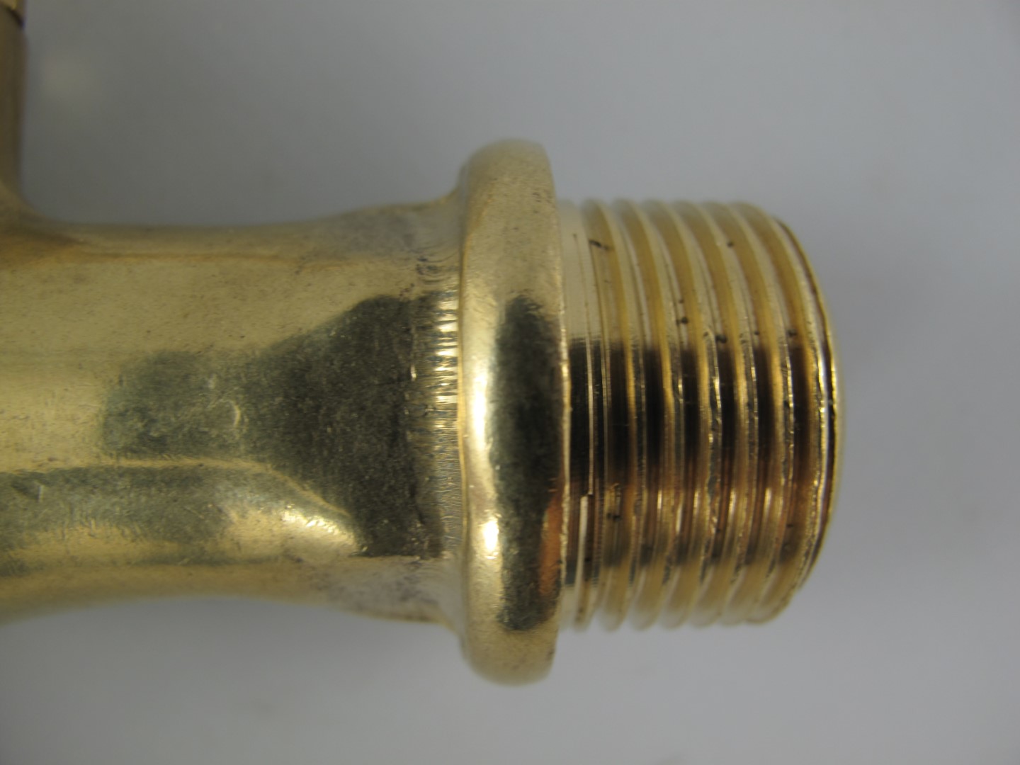 *NT Wasserhahn(3/4''') Messing L.12x15x3cm