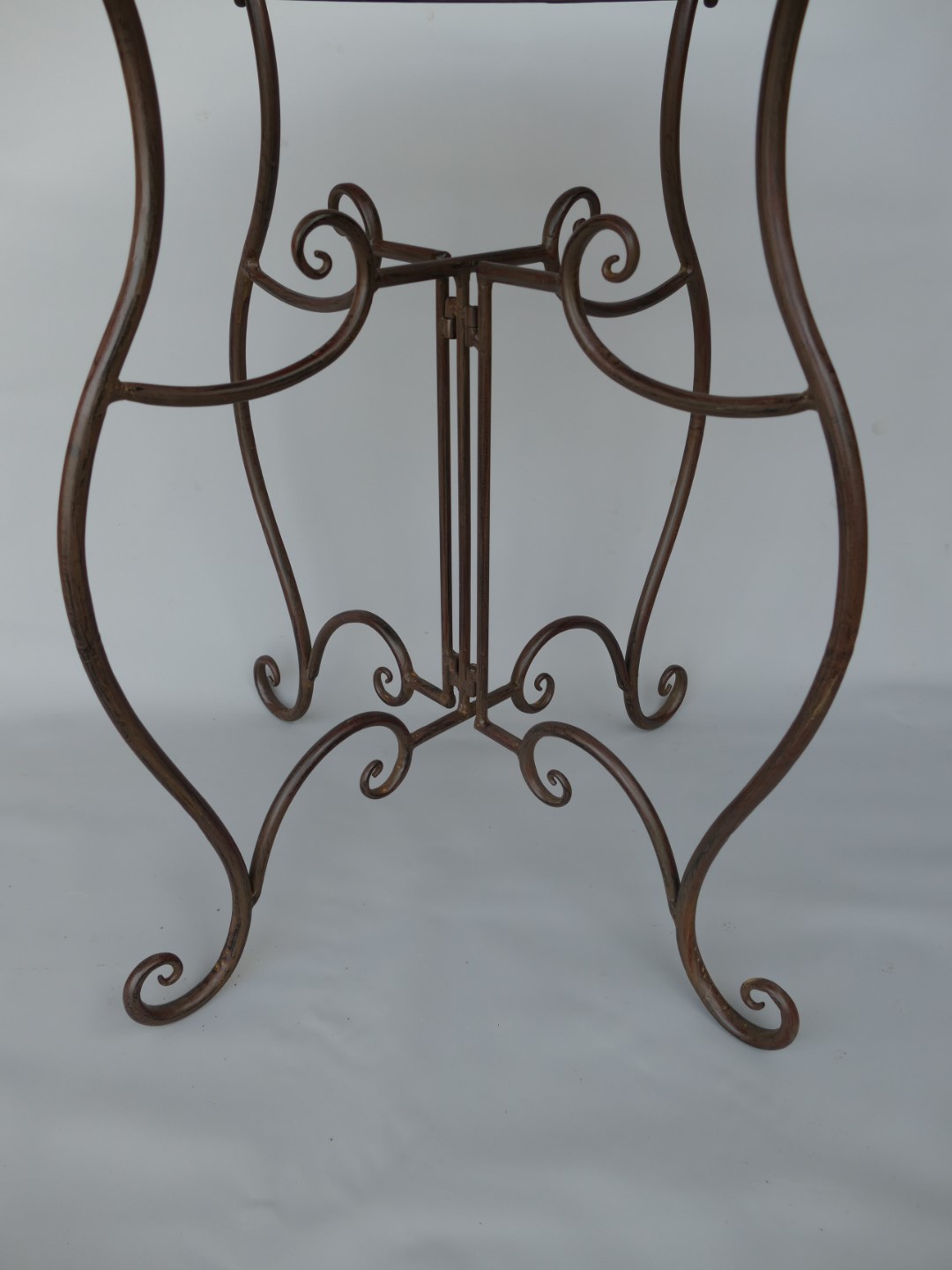*NT 2xStuhl/Tisch(70) H.95cm Eisen rust. BRAUN!!!