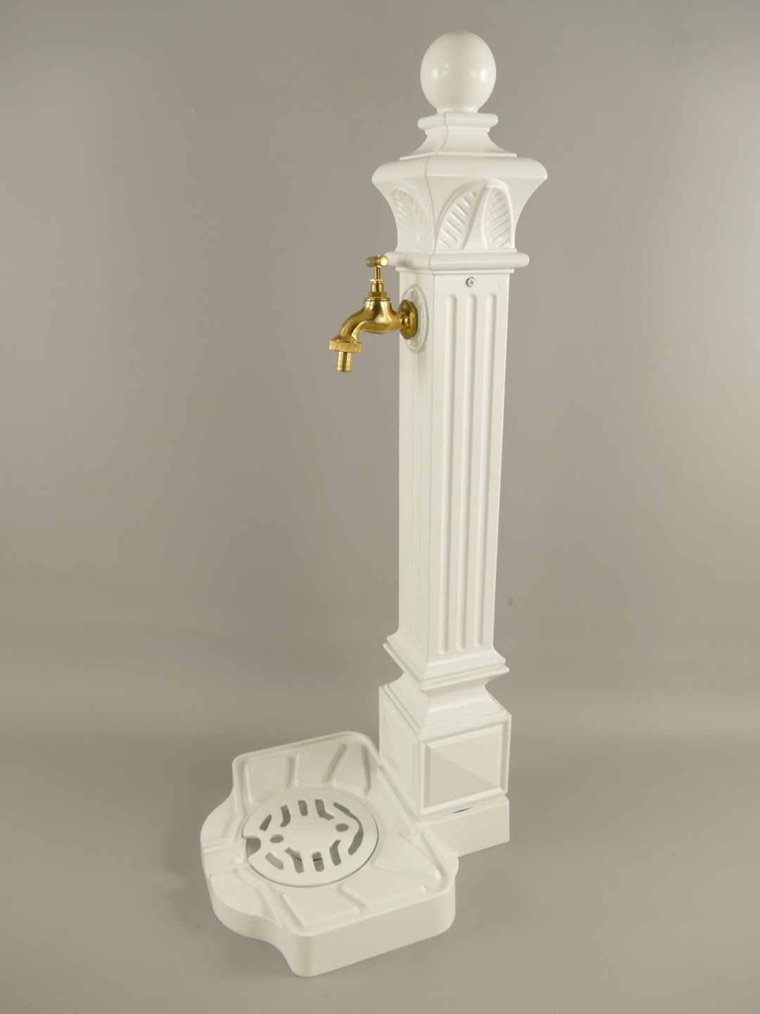 Zapfsäule Eckig Alu. weiss Mes. Hahn H.83x33cm