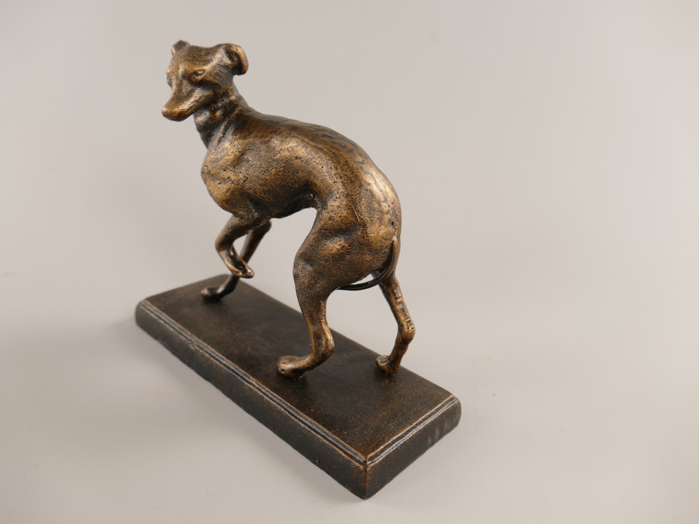 Hund rustikal Eisen L.17x15cm