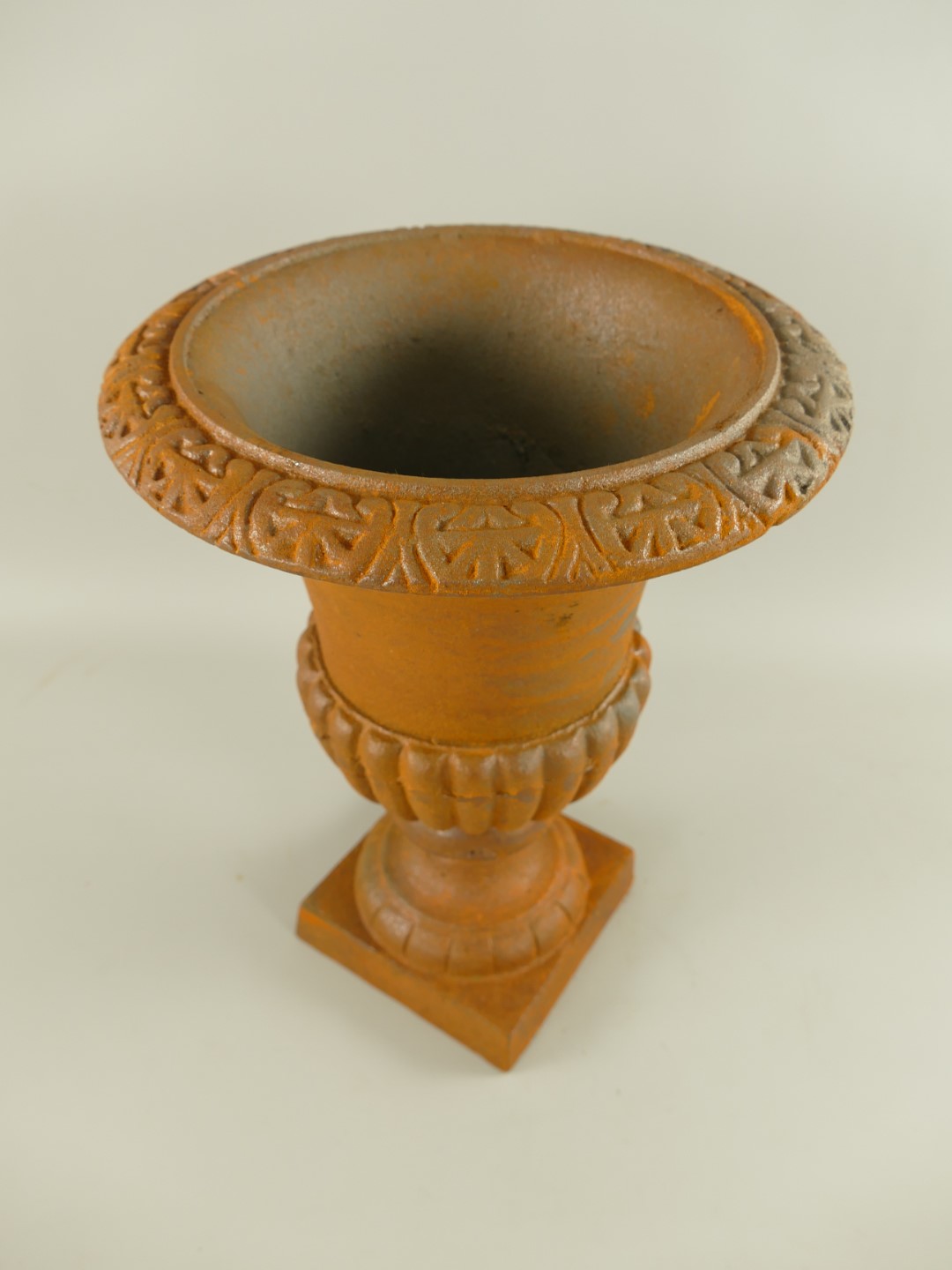 Urn Eisen rustikal ROSTIG H.41-D.32cm