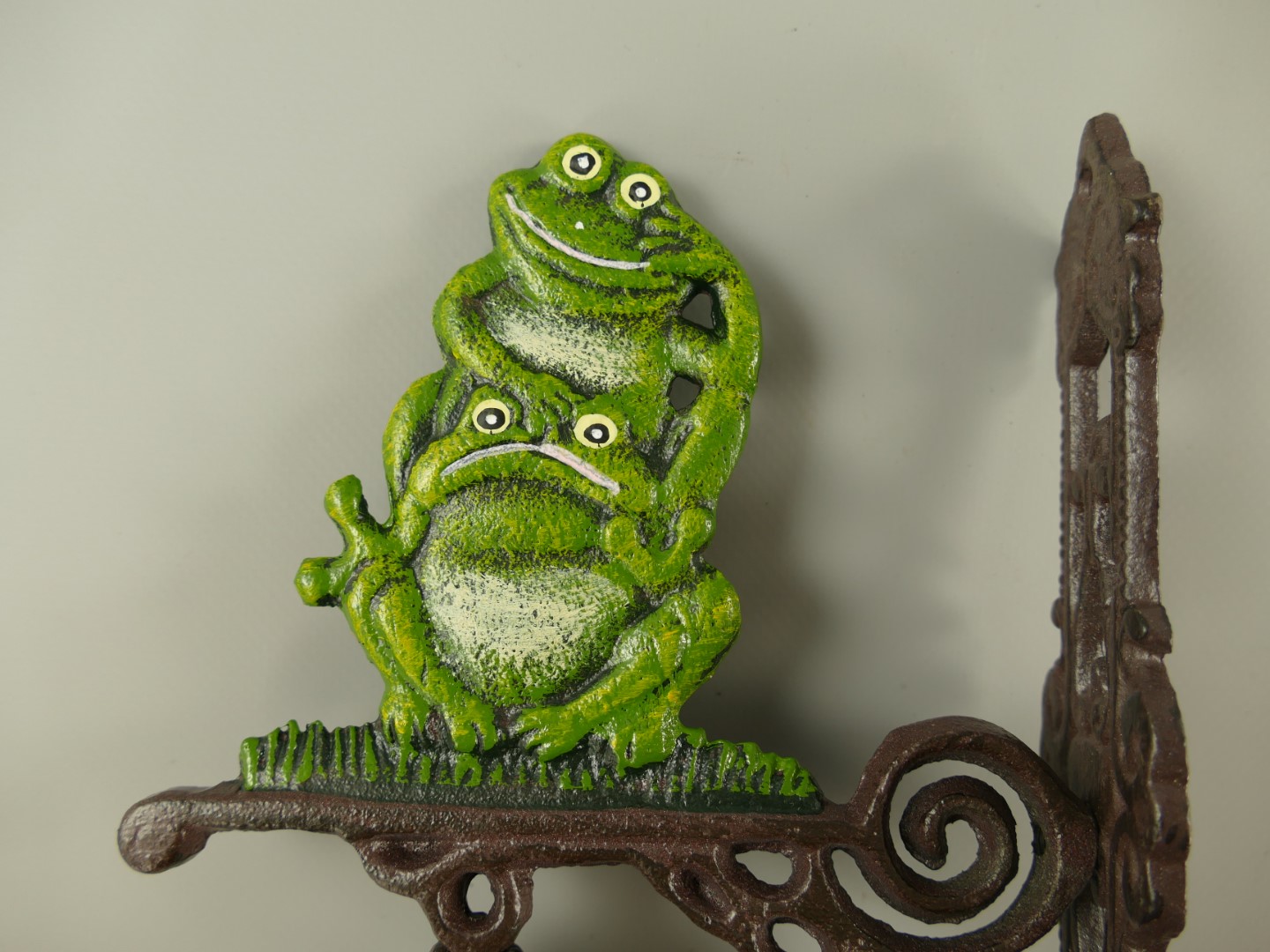 Wandglocke KLEIN FROSCH Gußeisen H.21x15cm