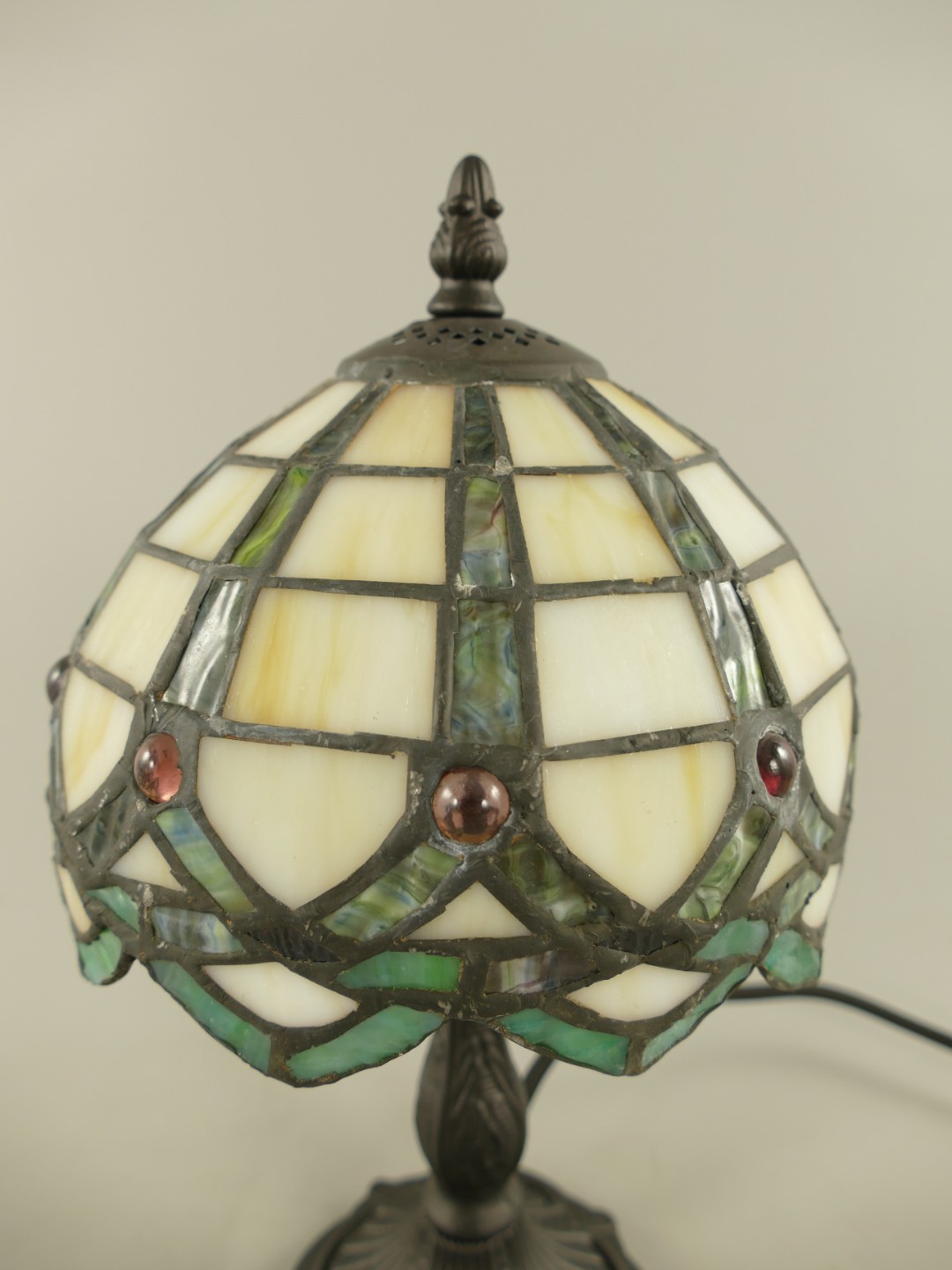 Lampe Tiffany fassung E14 H.32x18cm