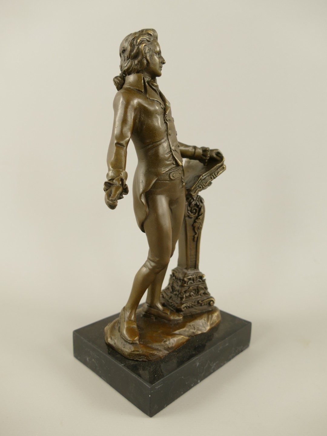 *RAUS*PREIS* Figur Bronze Komponist H.22x11x8cm