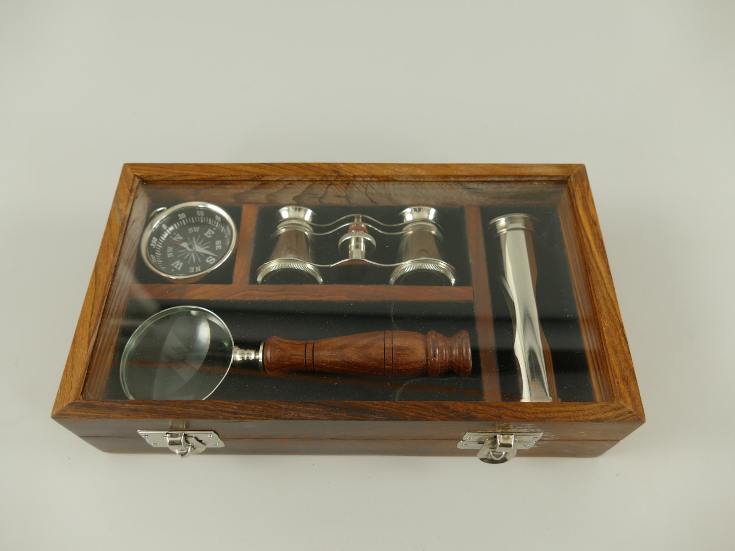 Nautikset vernickelt Holzdose L.22cm