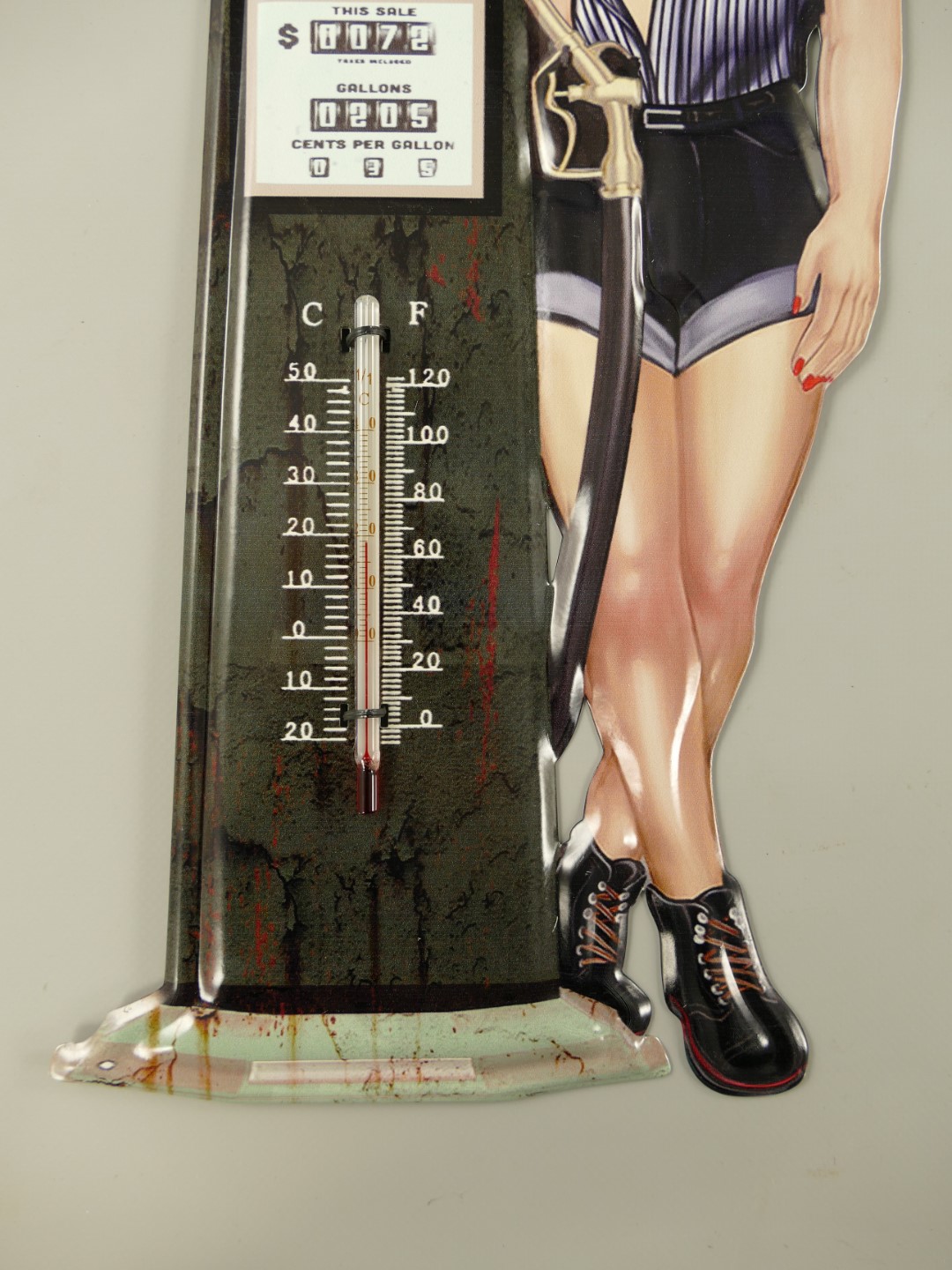 Thermometer Eisen Tankstelle Frau H.48x20cm