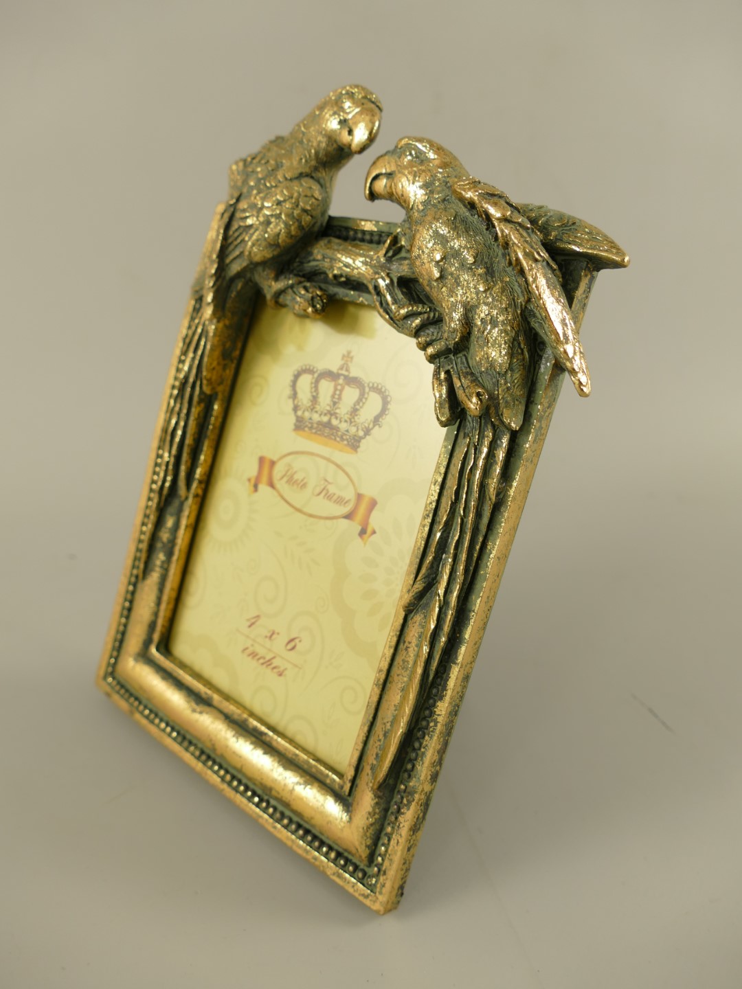 *ANG. Bilderrahmen(4x6) Polyst. Gold farbig H.23cm