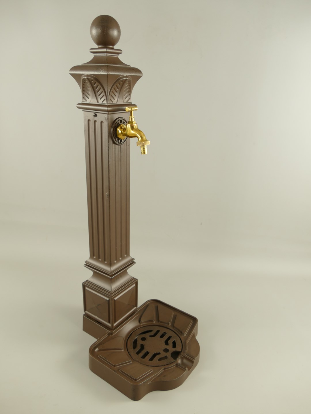 Zapfsäule Eckig Alu. rust. braun Mes. Hahn H.83cm