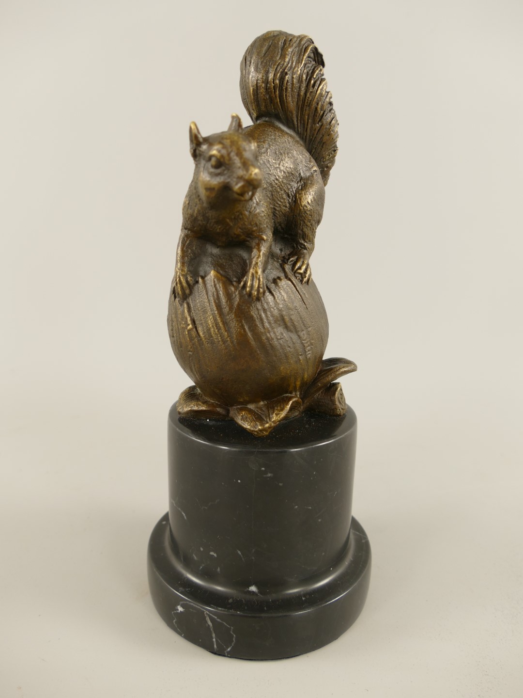 Figur Bronze Eichhörnchen H.23x10cm