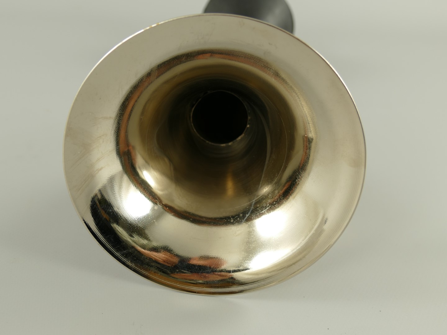 Autohorn vernickelt L.44cm