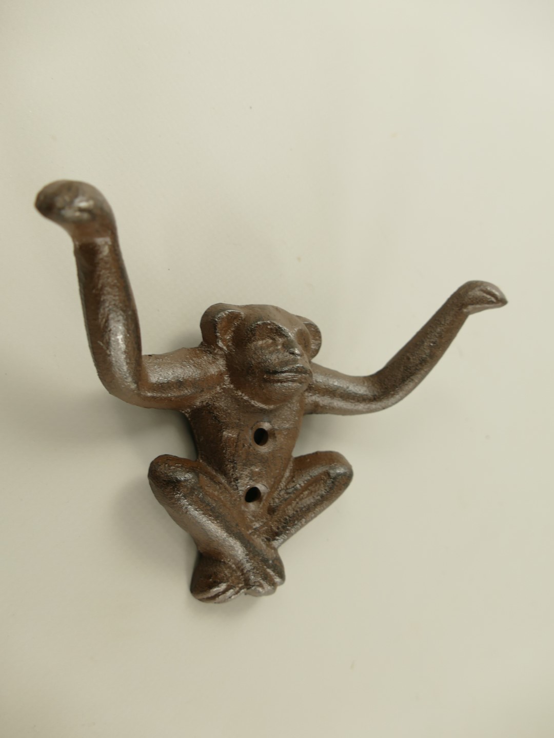 Wandhaken Affe Gußeisen rustikal braun H.11cm