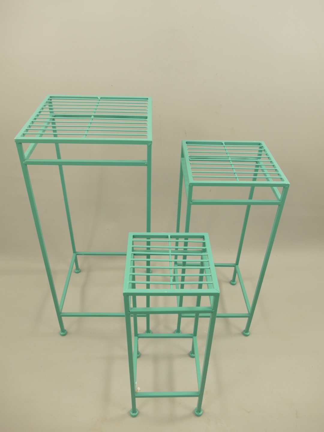 *A? Tisch Eisen rustikal grün Set/3 H.47-68cm