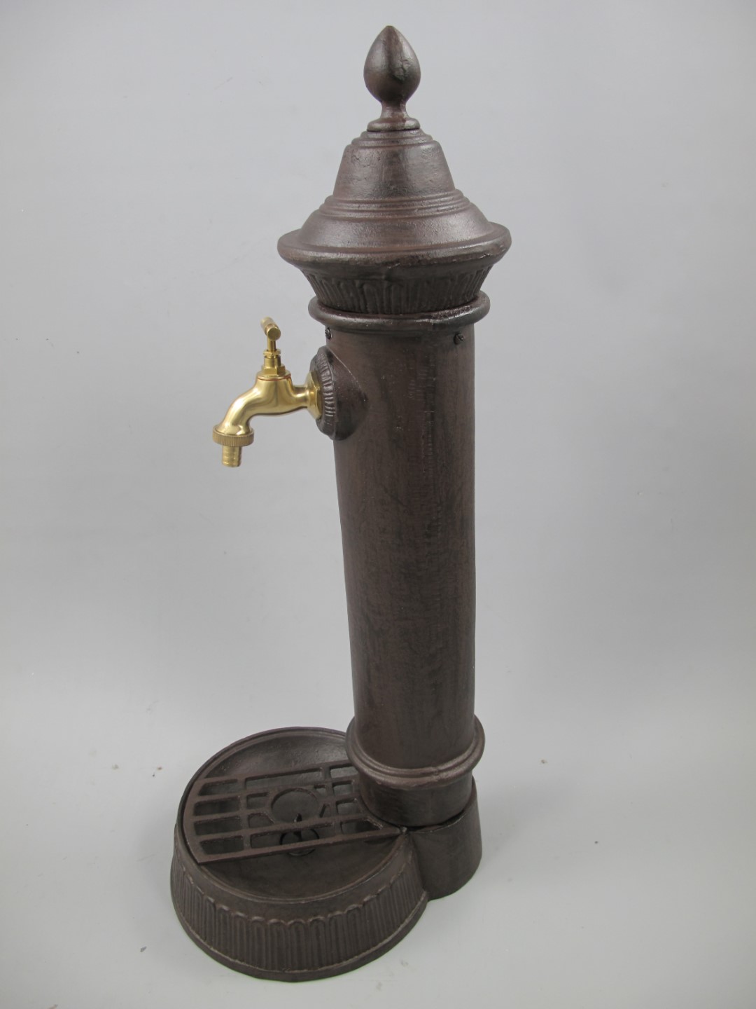 Zapfsäule Rund Alu. rust. braun Mes. Hahn H.75cm