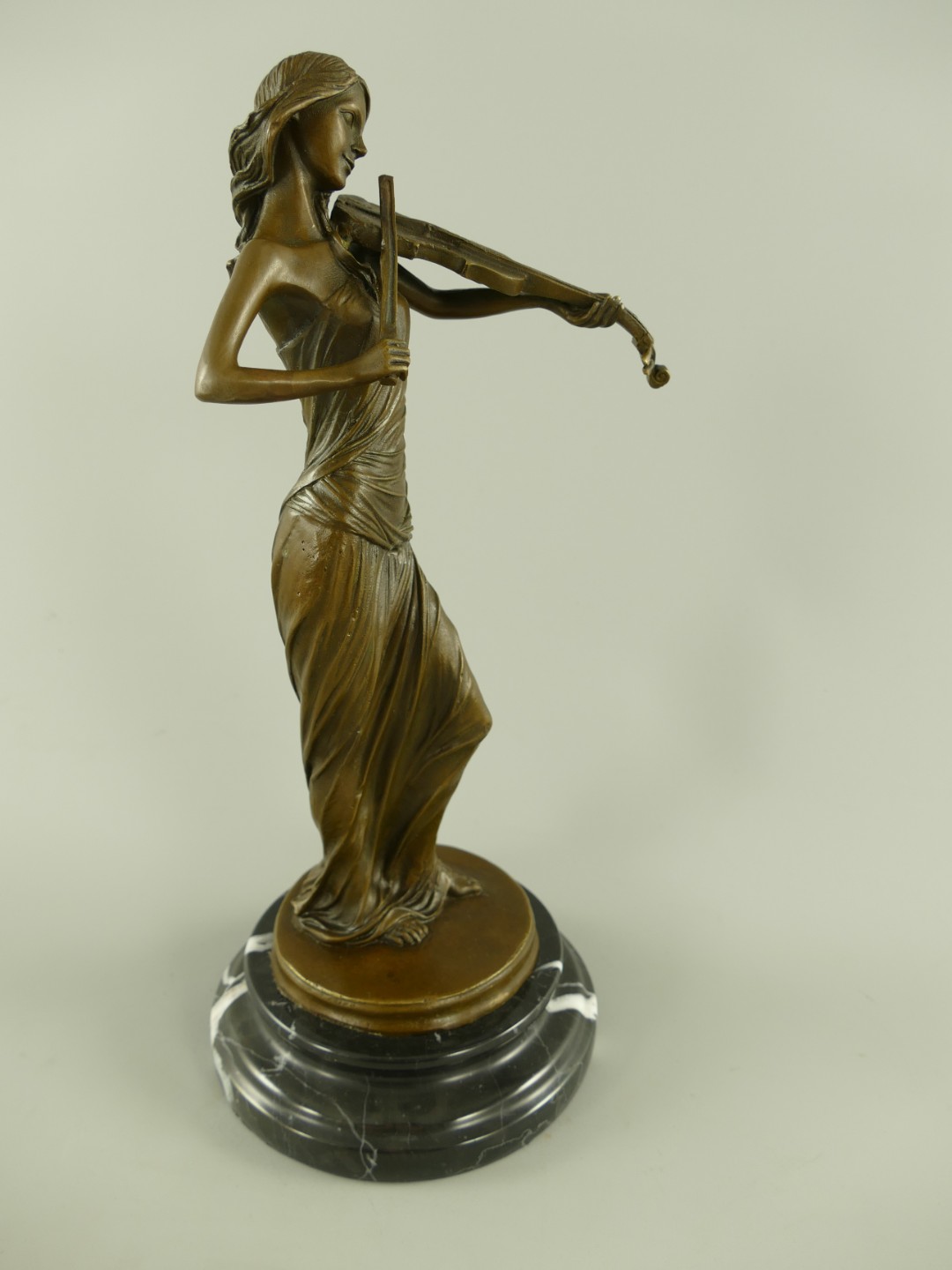 Figur Bronze Frau mit Violine H.34x17x15cm