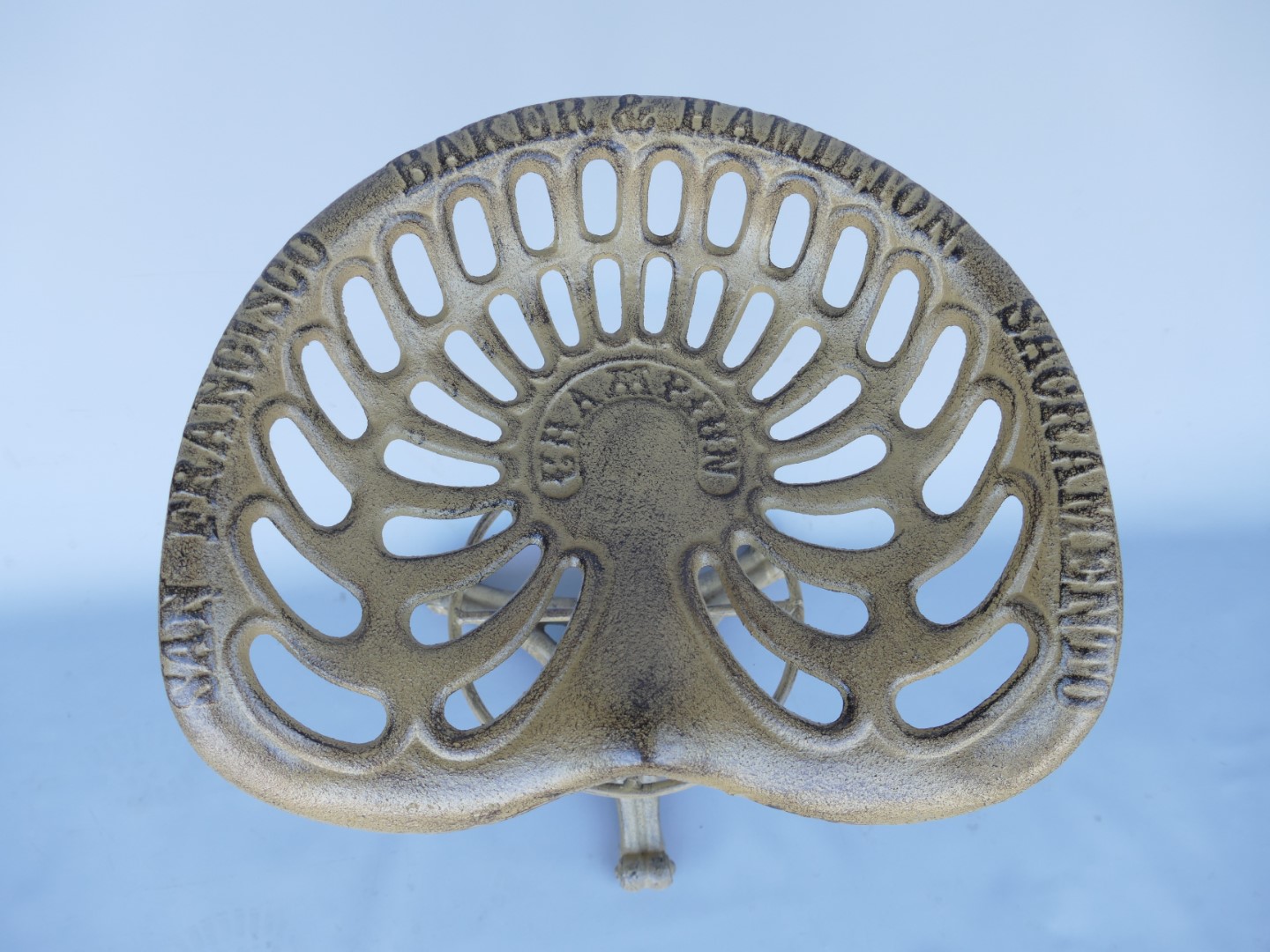 *A?  (*) Barstühl Gußeisen rustikal braun H.78cm