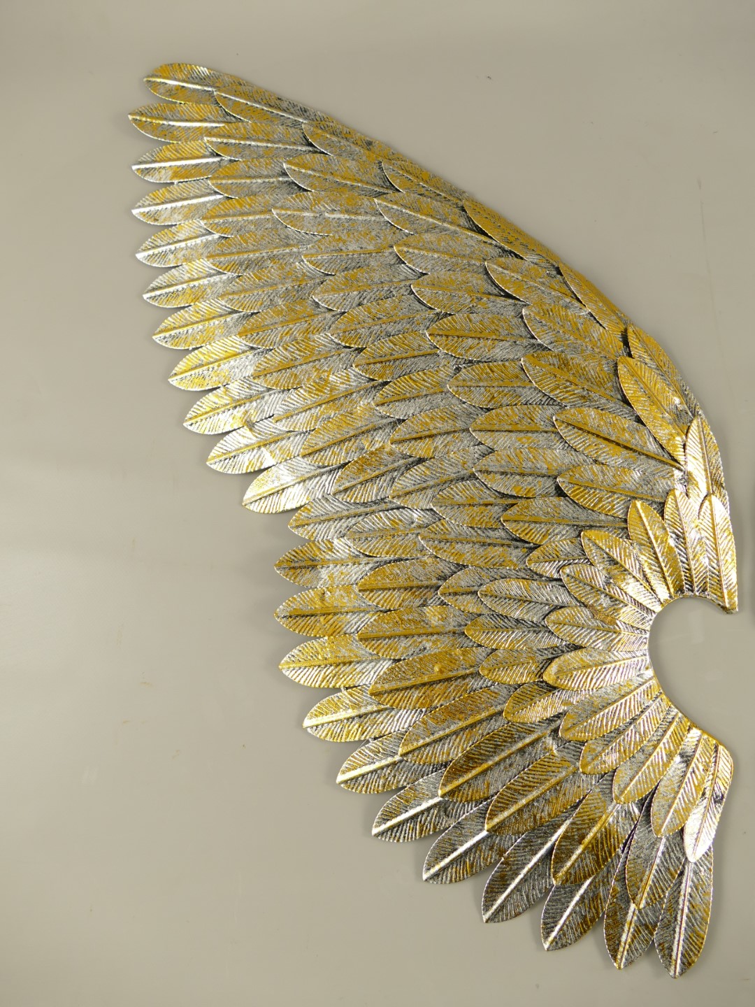 *A? Wanddeko Flügel Eisen gold/silber farb. H.80cm
