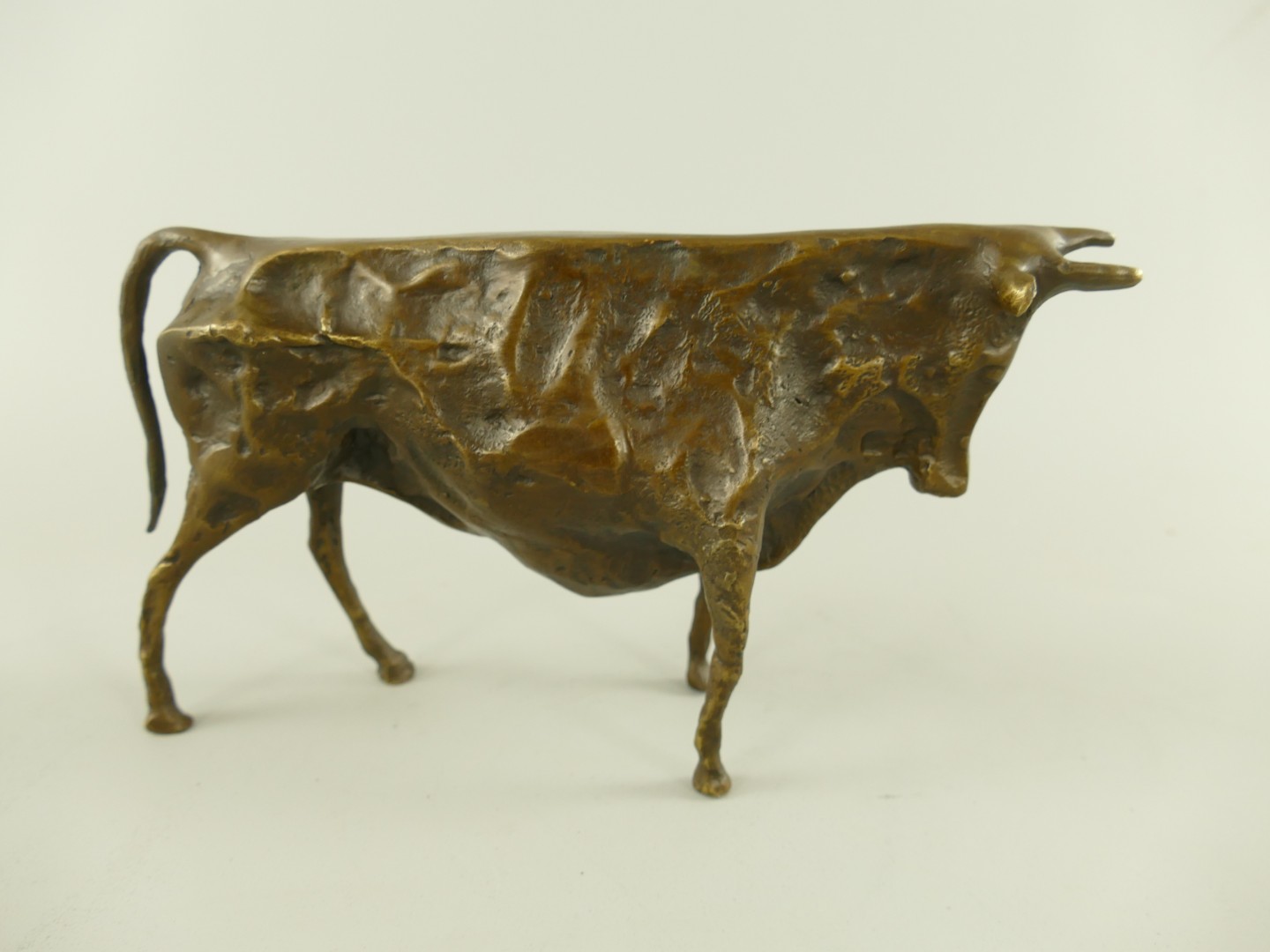 Figur Bronze Stier L.23x14cm