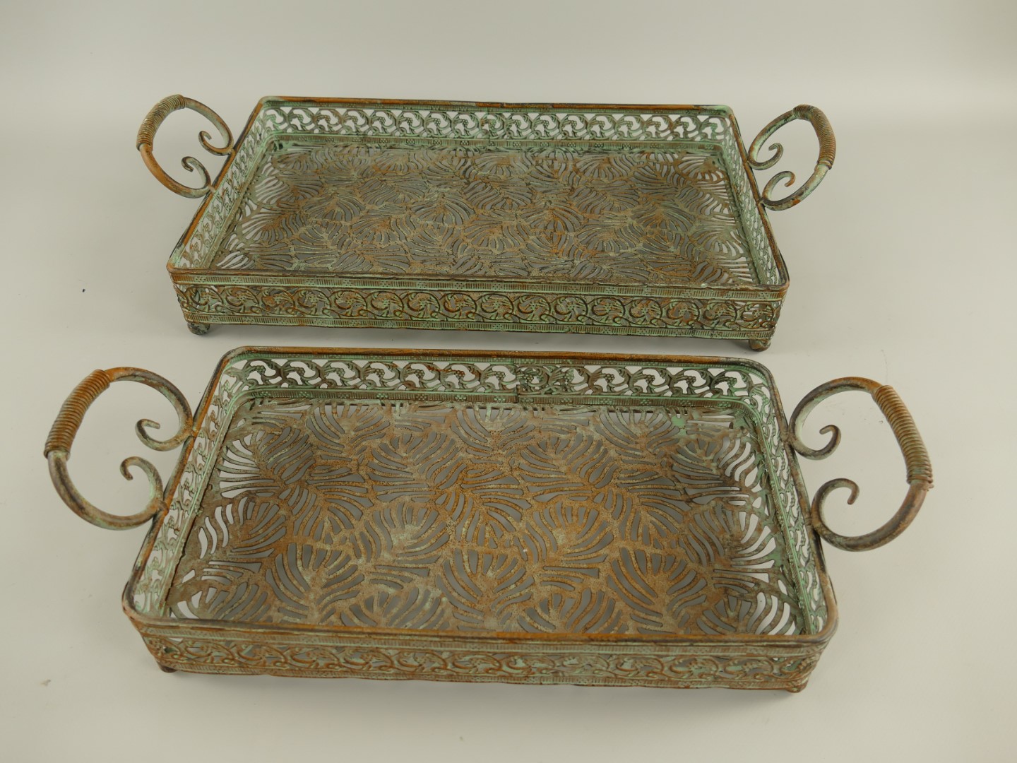 Tray Set/2 Eisen farbig L.46/55cm SET!!