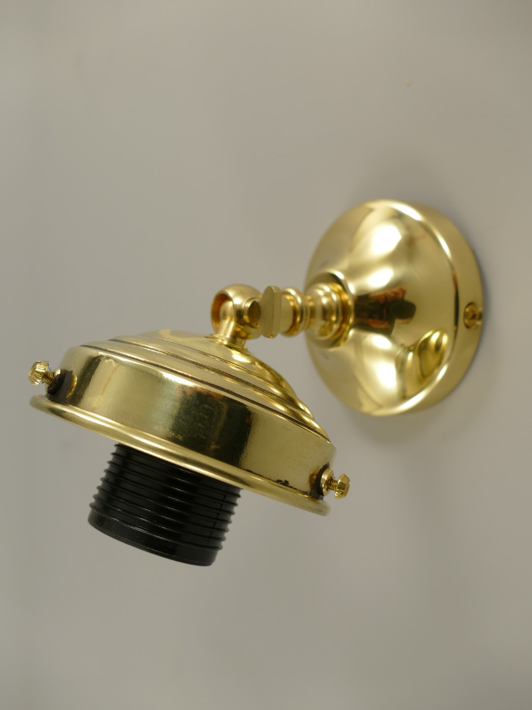 Deckenhalter E27 Messing o. Schirm Gh.10!-H.14cm