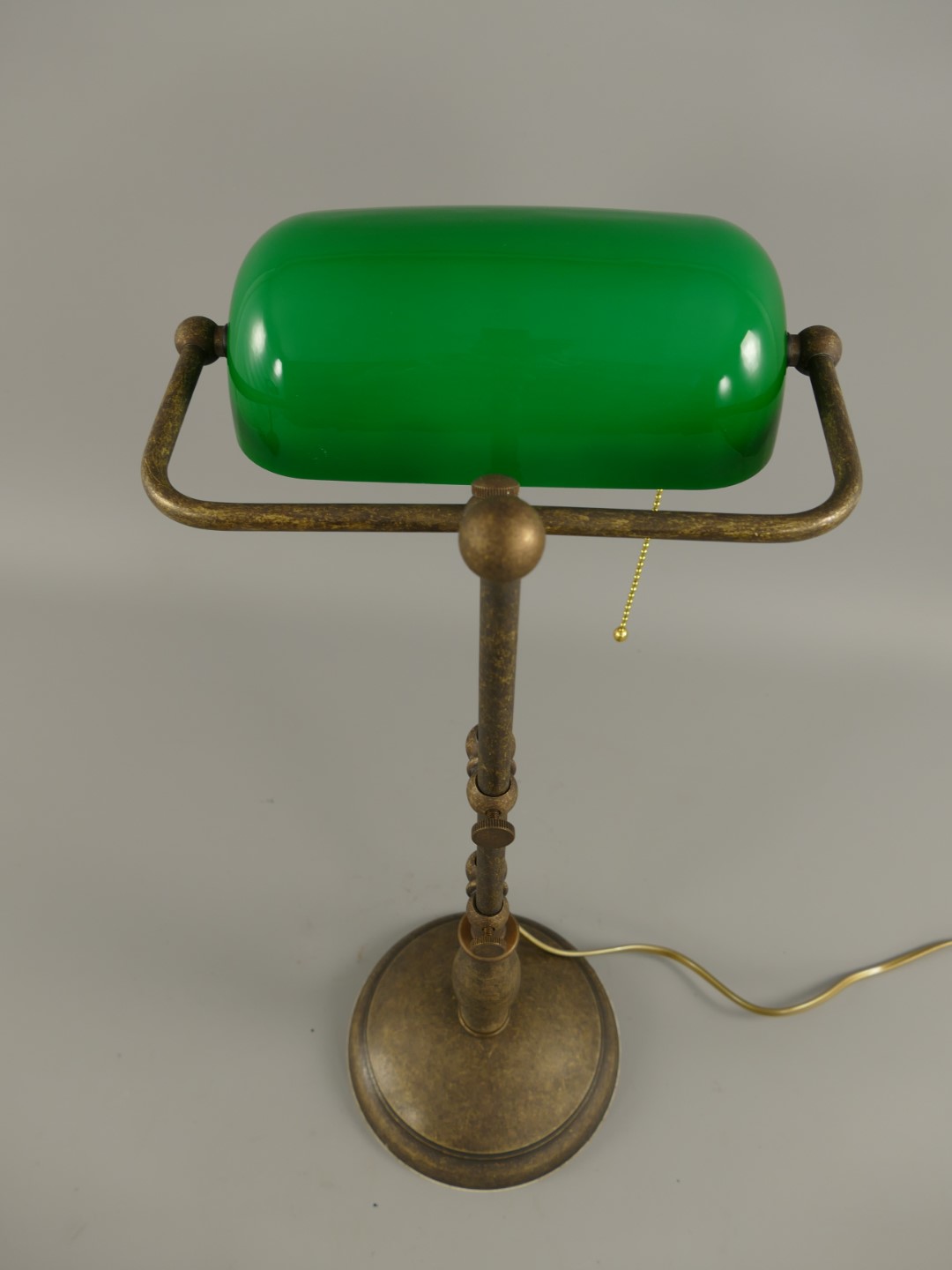 *ANG. Bankerslampe Messing brün. Glas grün H.45cm