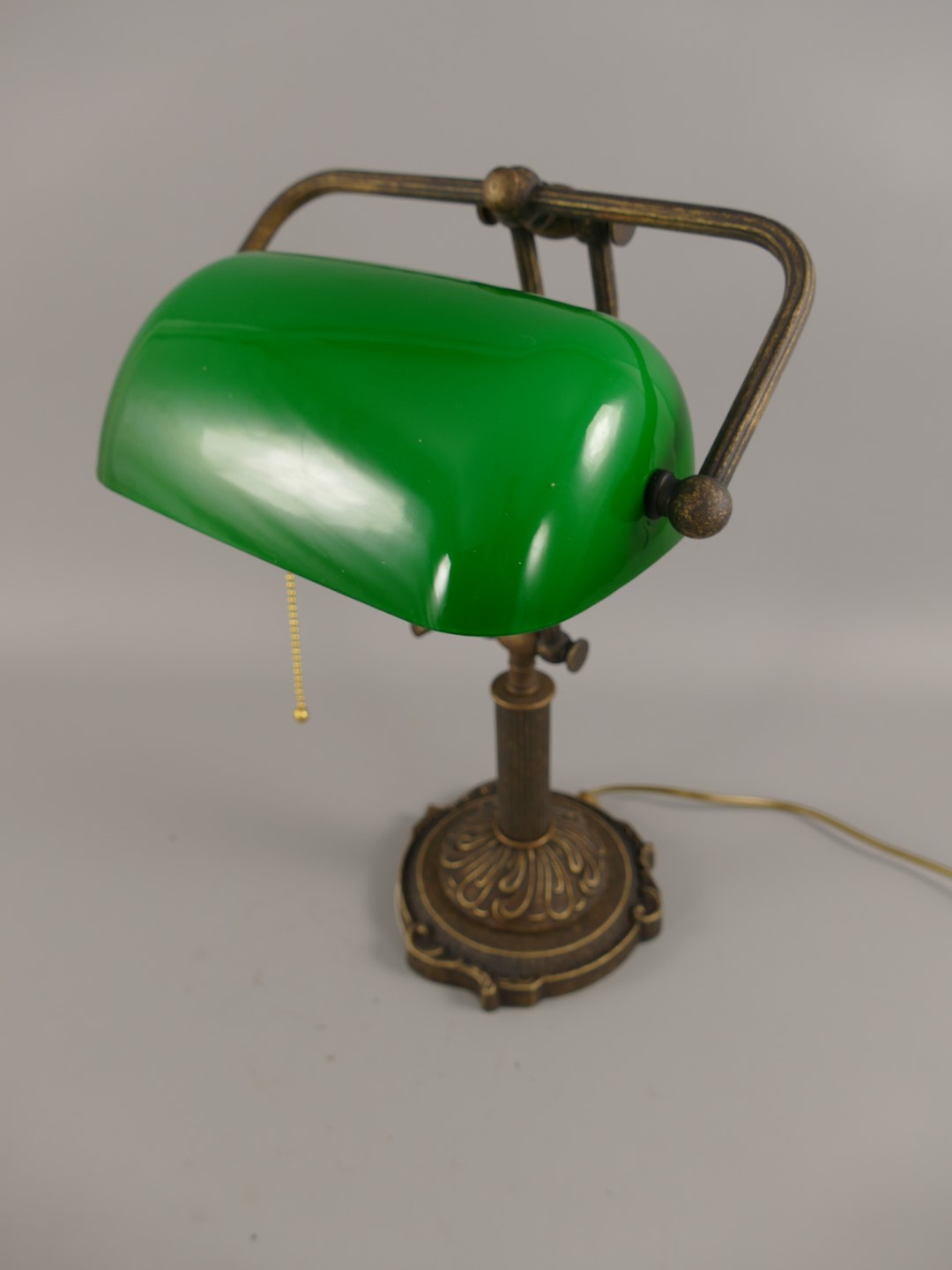 Bankerslampe Messing brüniert Glas grün H.45cm