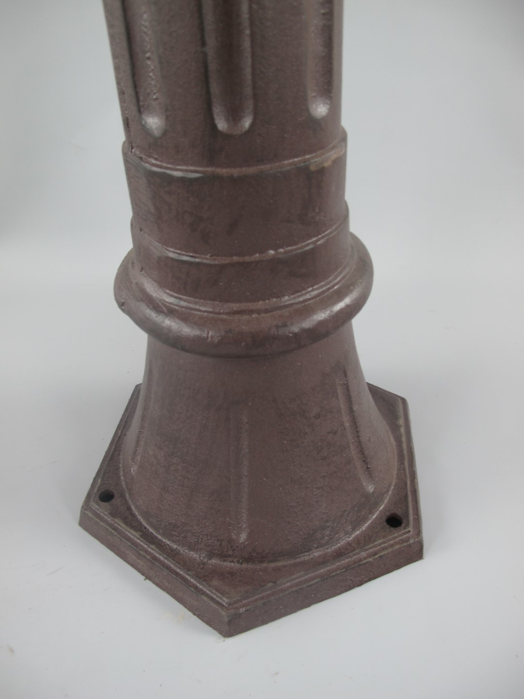 Zapfsäule Rund Alu rust. braun Mes. Hahn H.97x23cm