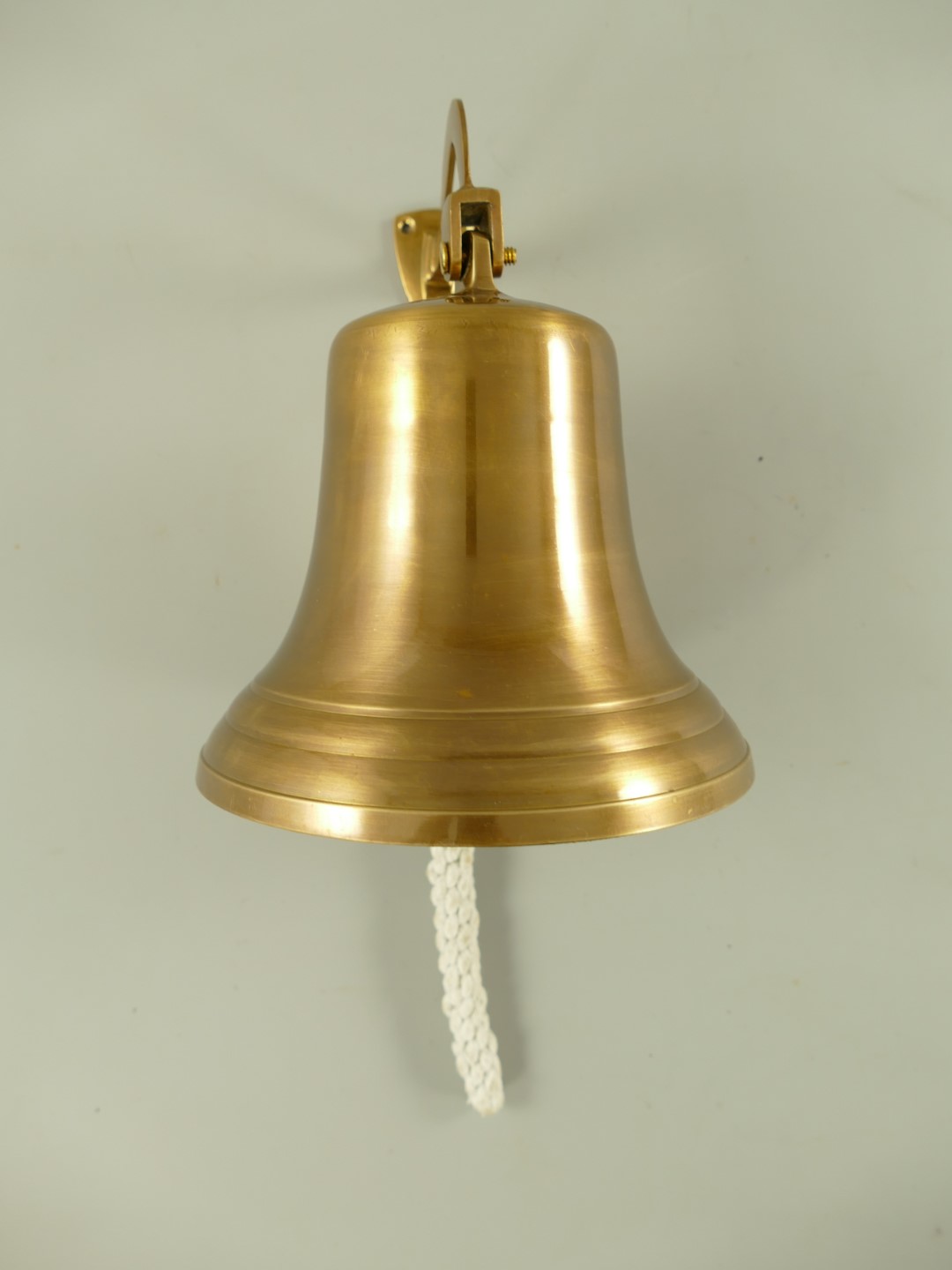 Glocke/Haken Messing brün.(IND) GLATT H.25-D.18cm