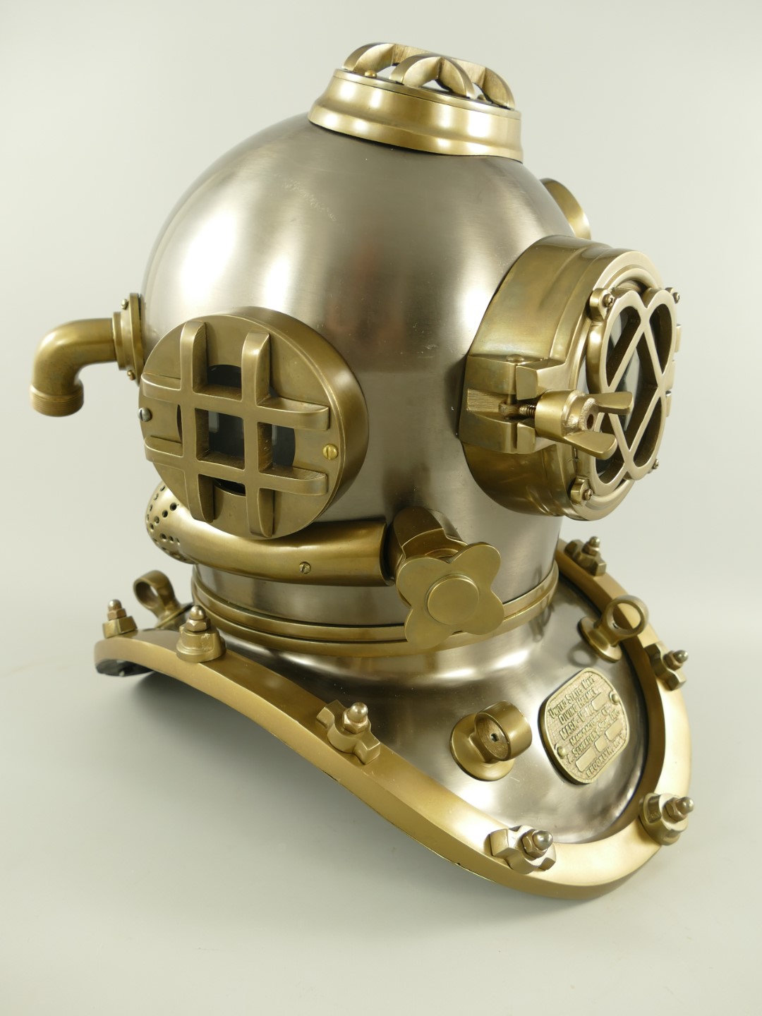 *NT Taucherhelm brüniert H.47x50cm