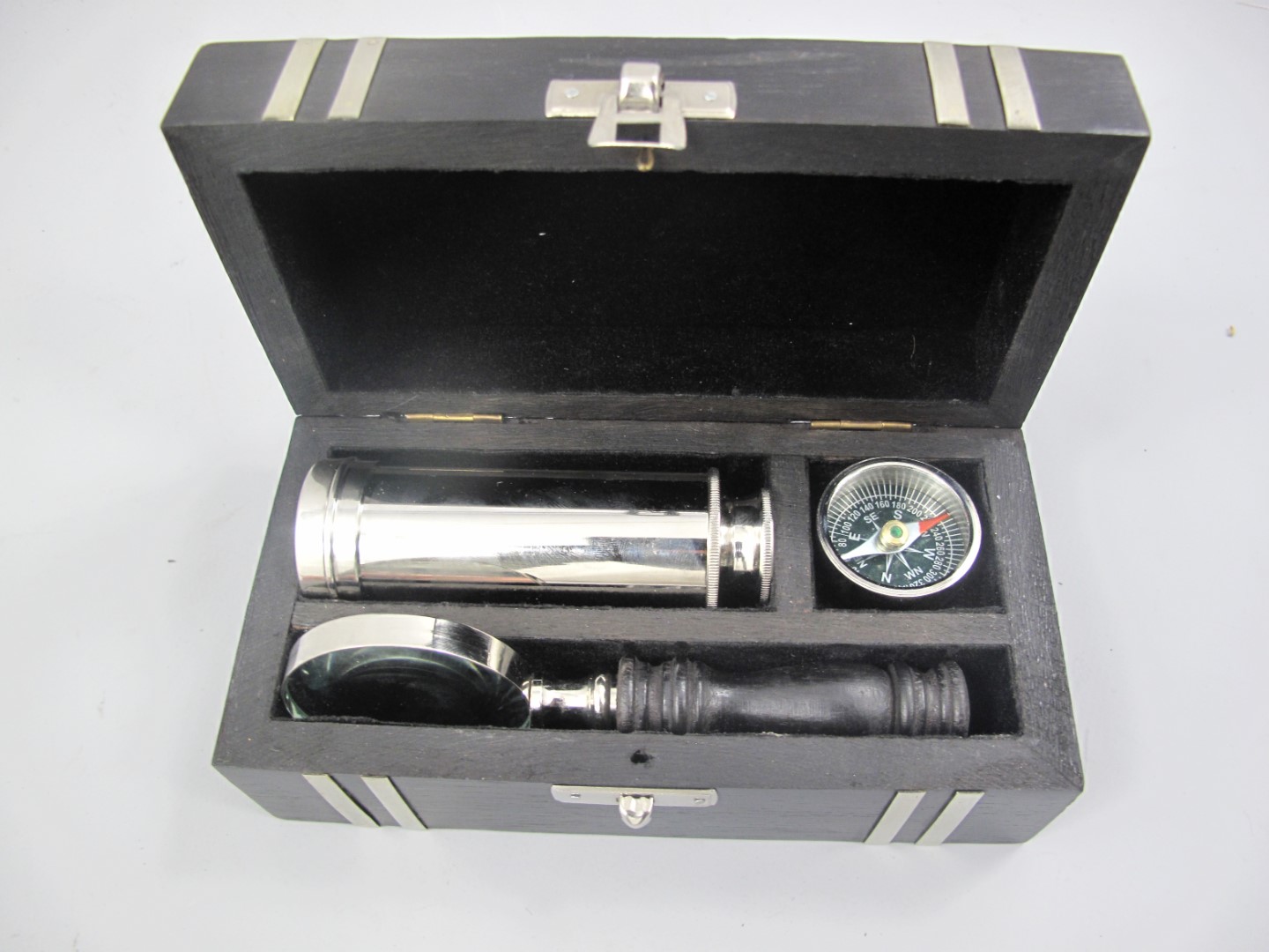 Nautikset vernickelt Holzdose L.18cm