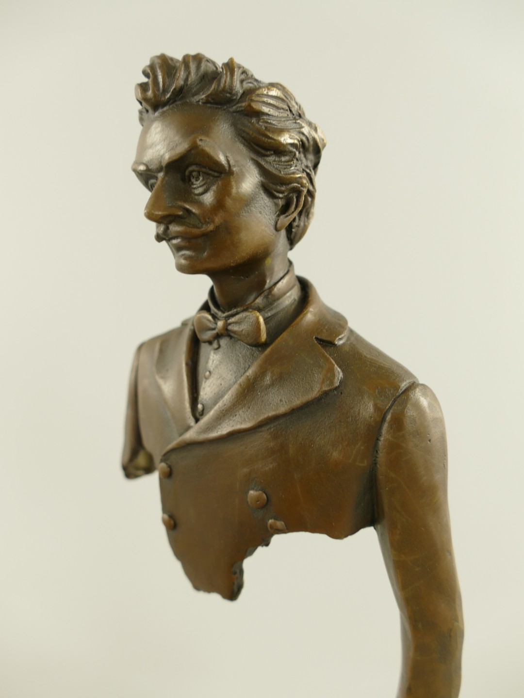 Bronze figur Mann Musiker H.38x15x12cm