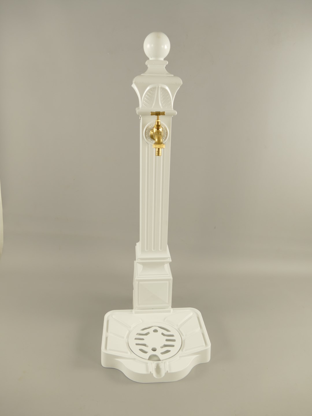 Zapfsäule Eckig Alu. weiss Mes. Hahn H.83x33cm