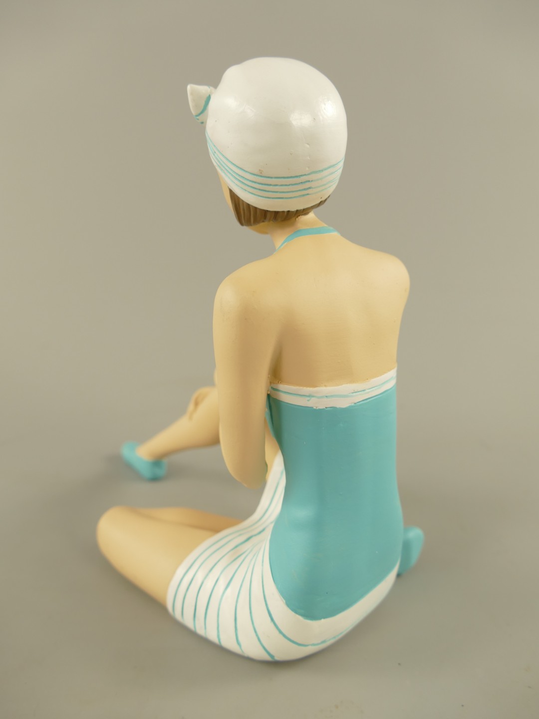 Badepuppe Polystein farbe H.16cm