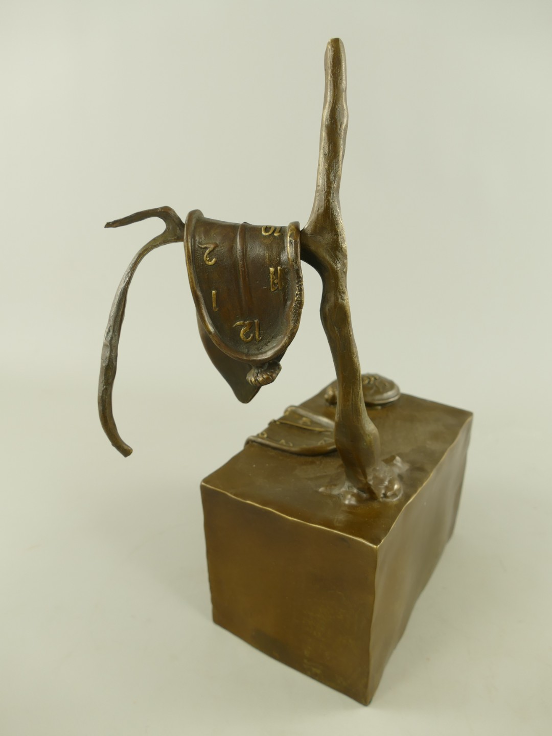 Figur Bronze fließende Uhren H.36cm