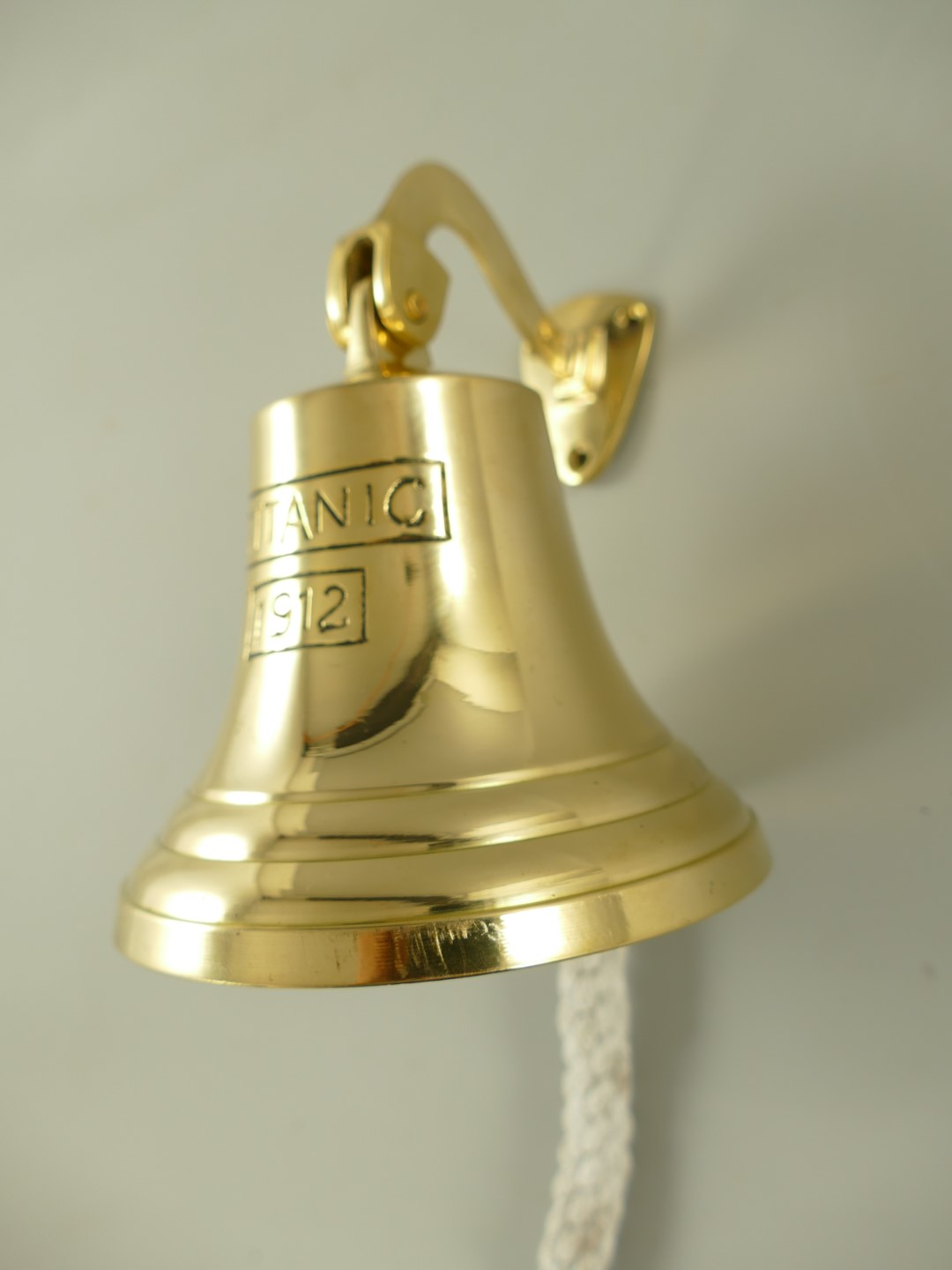 Glocke mit Haken Messing(IND) TITANIC H.15-D.12cm