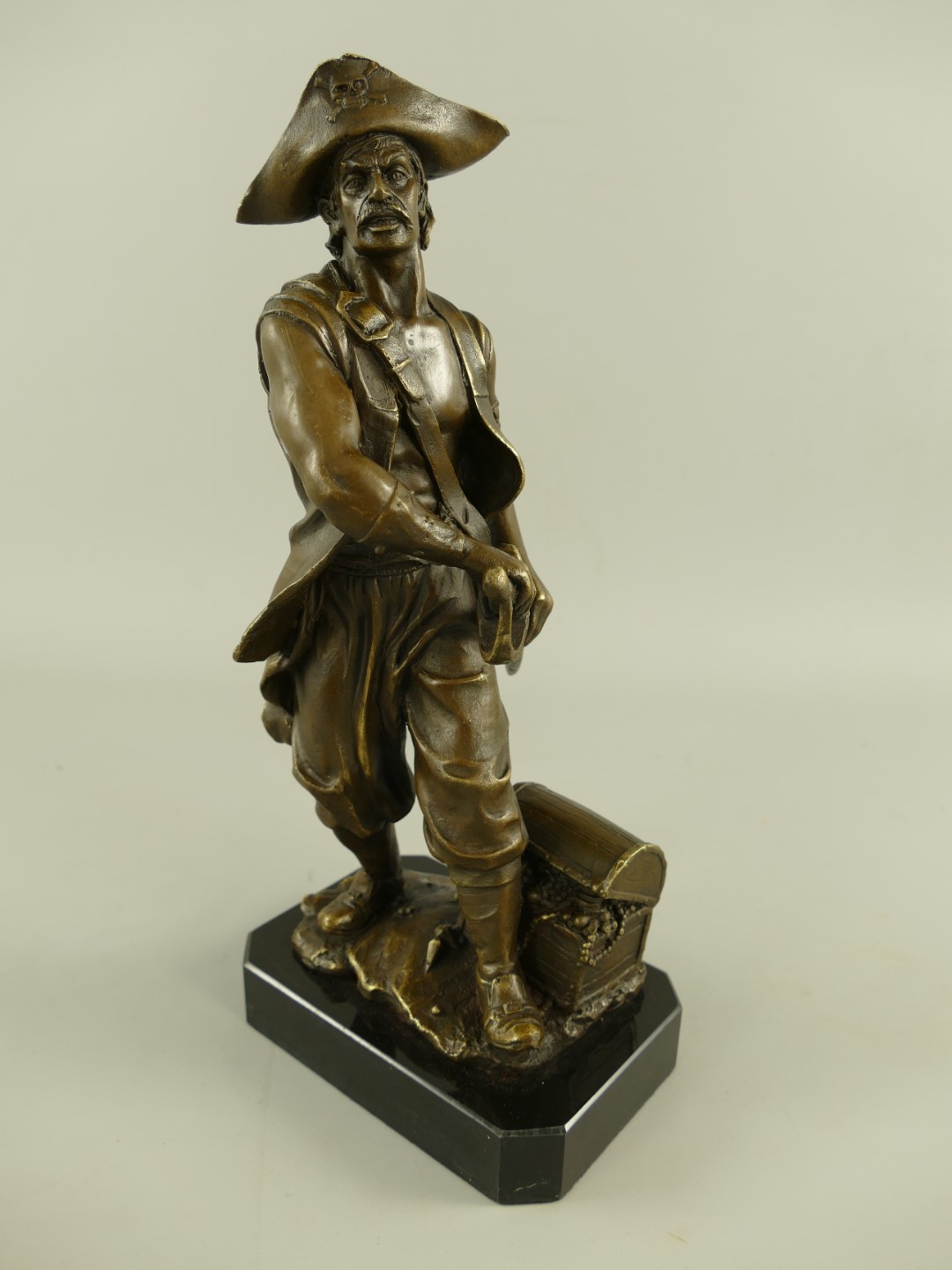 *RAUS*PREIS* Figur Bronze Pirat H.33x15cm