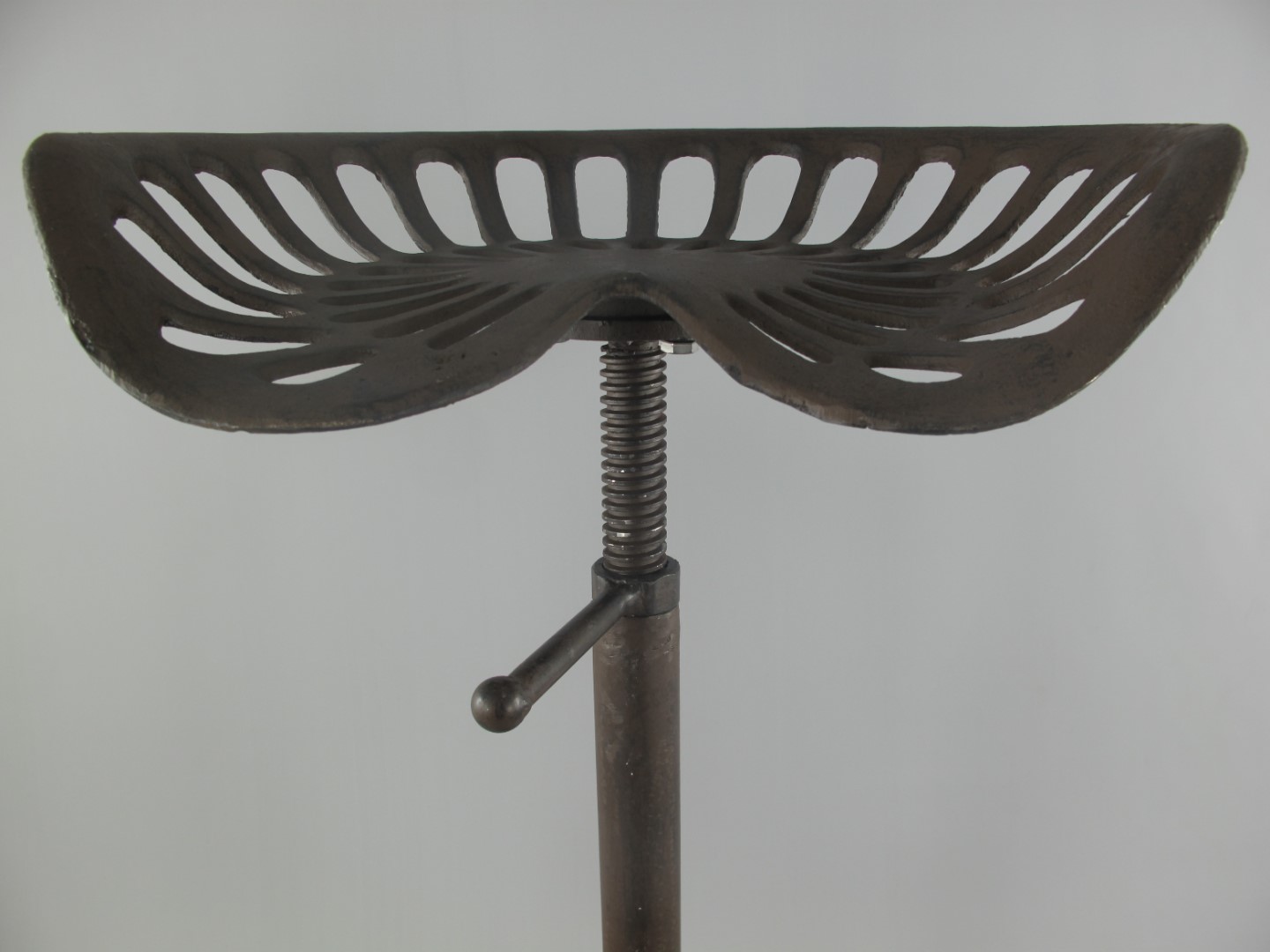 Barstühl Gußeisen rustikal braun H.75x47cm