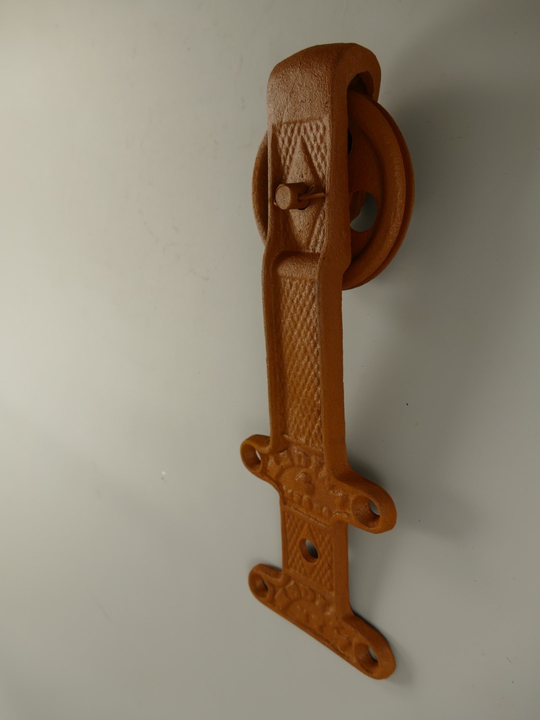 RAUS*PREIS Riemenscheibe Eisen Naturrost H.32cm